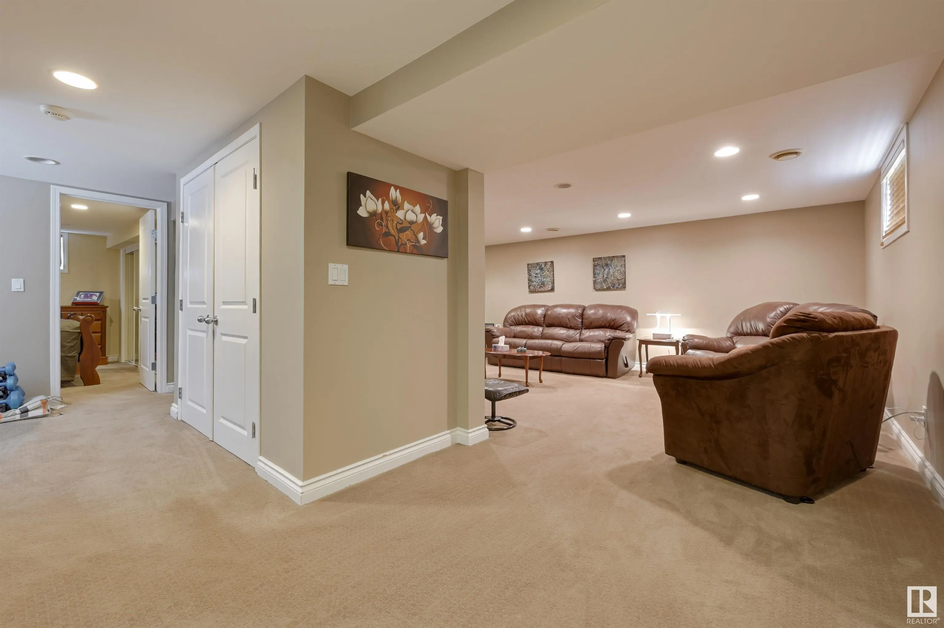 14023 104 Avenue