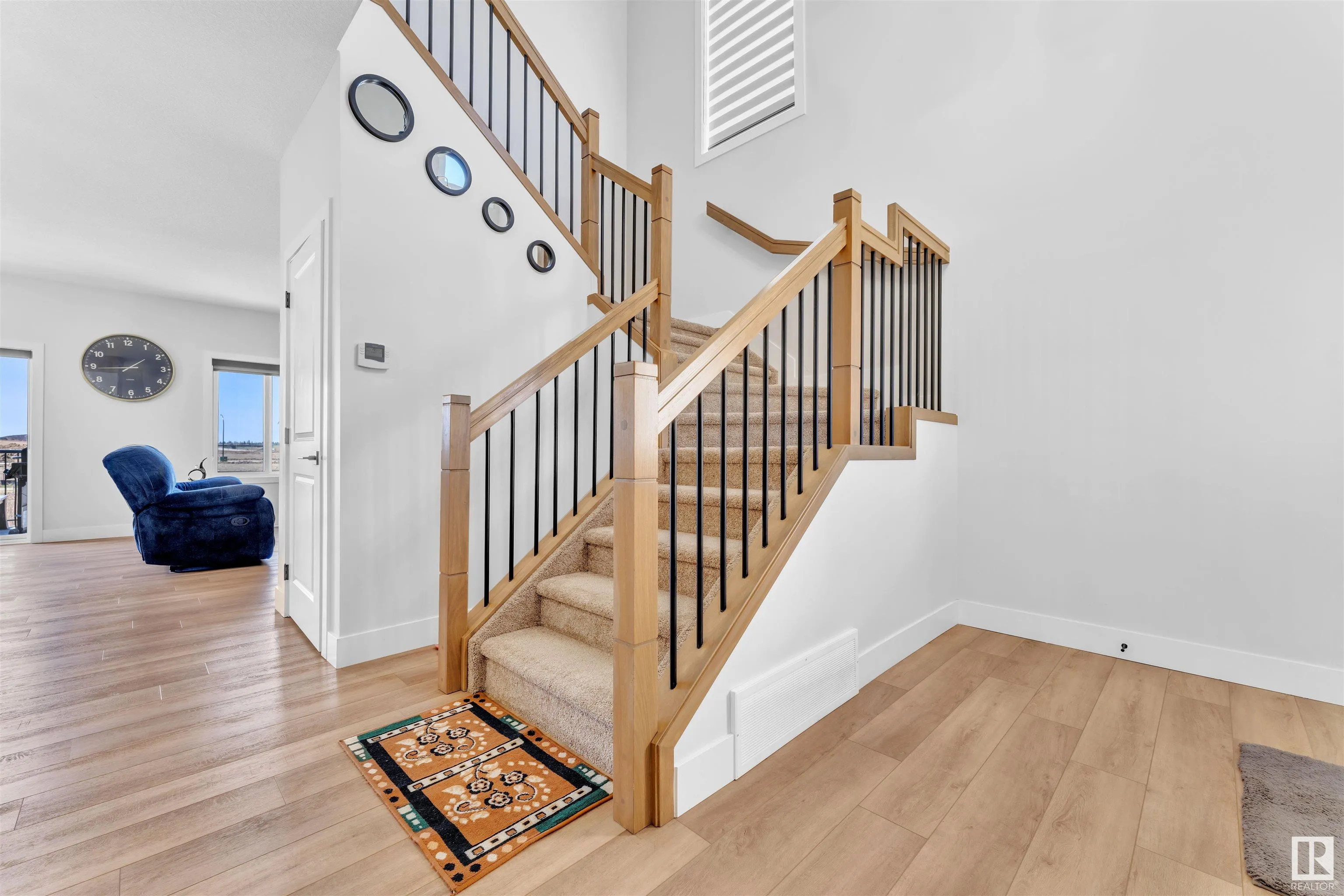 52 AMBERLEY Bay