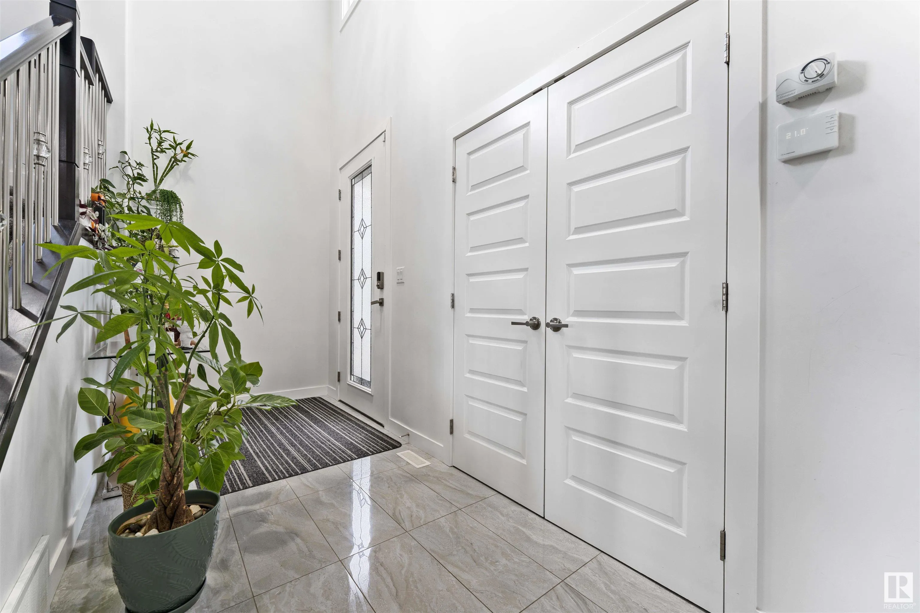 1206 27 Street