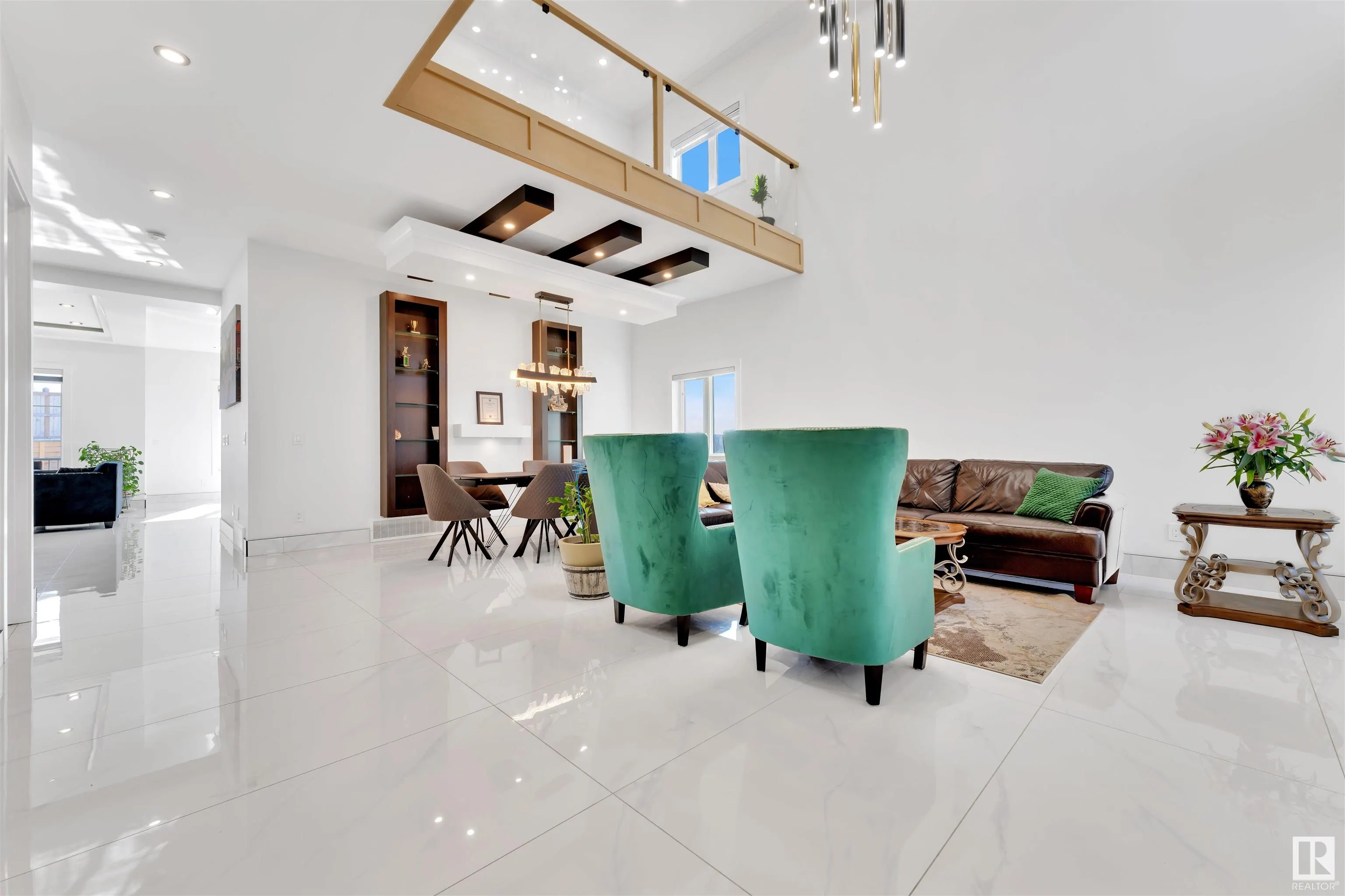 1704 19 Street