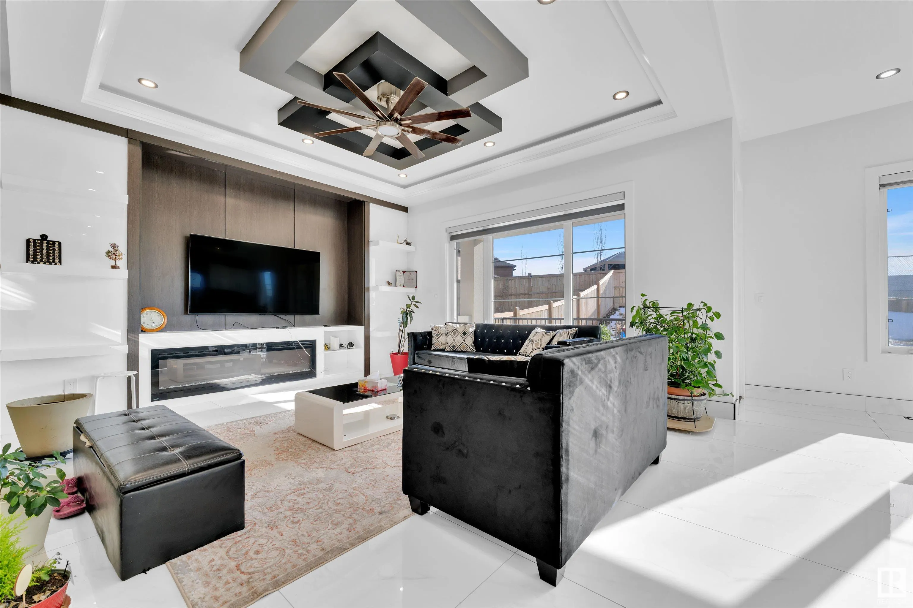 1704 19 Street