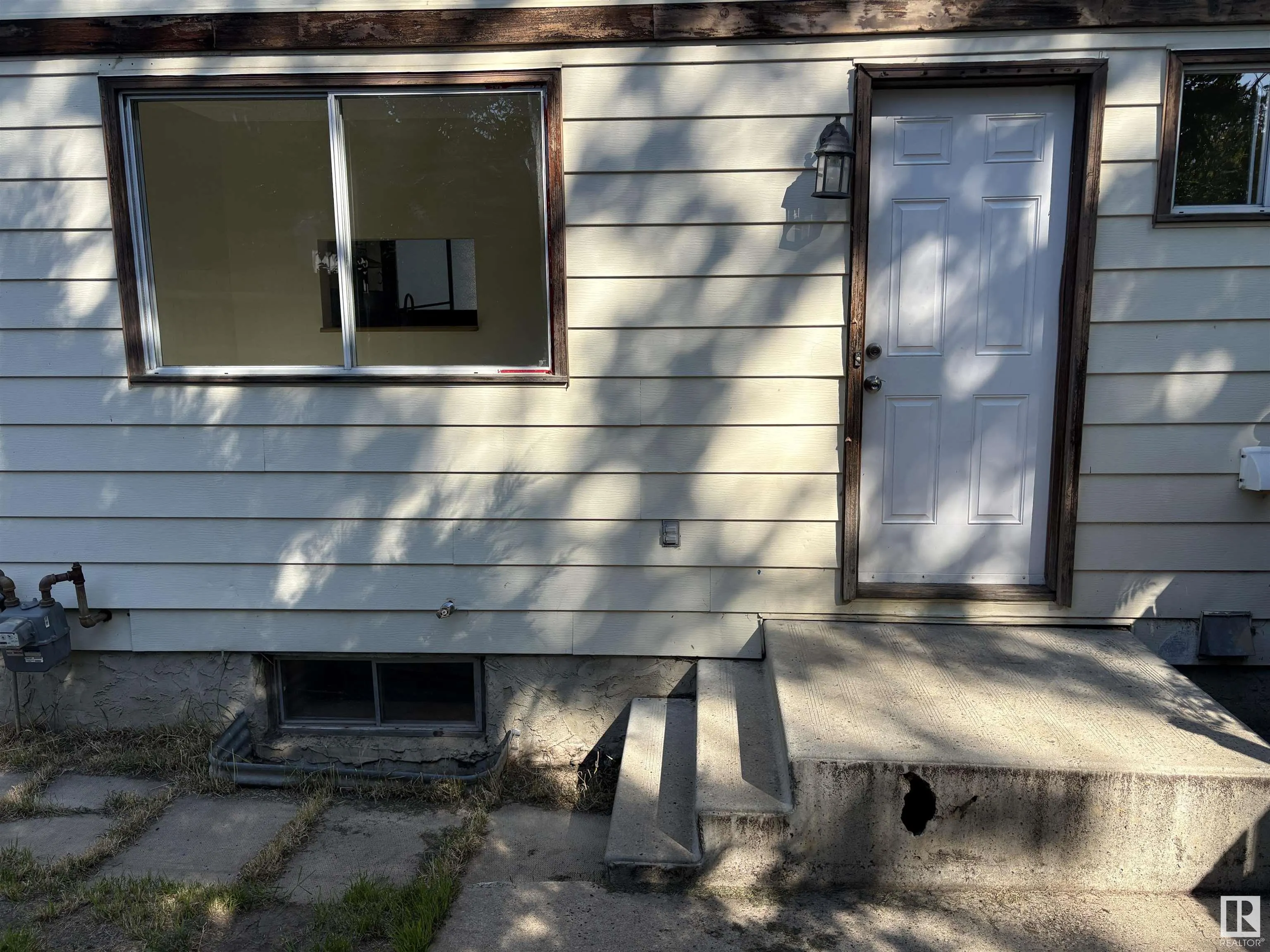 95 WELLINGTON Crescent