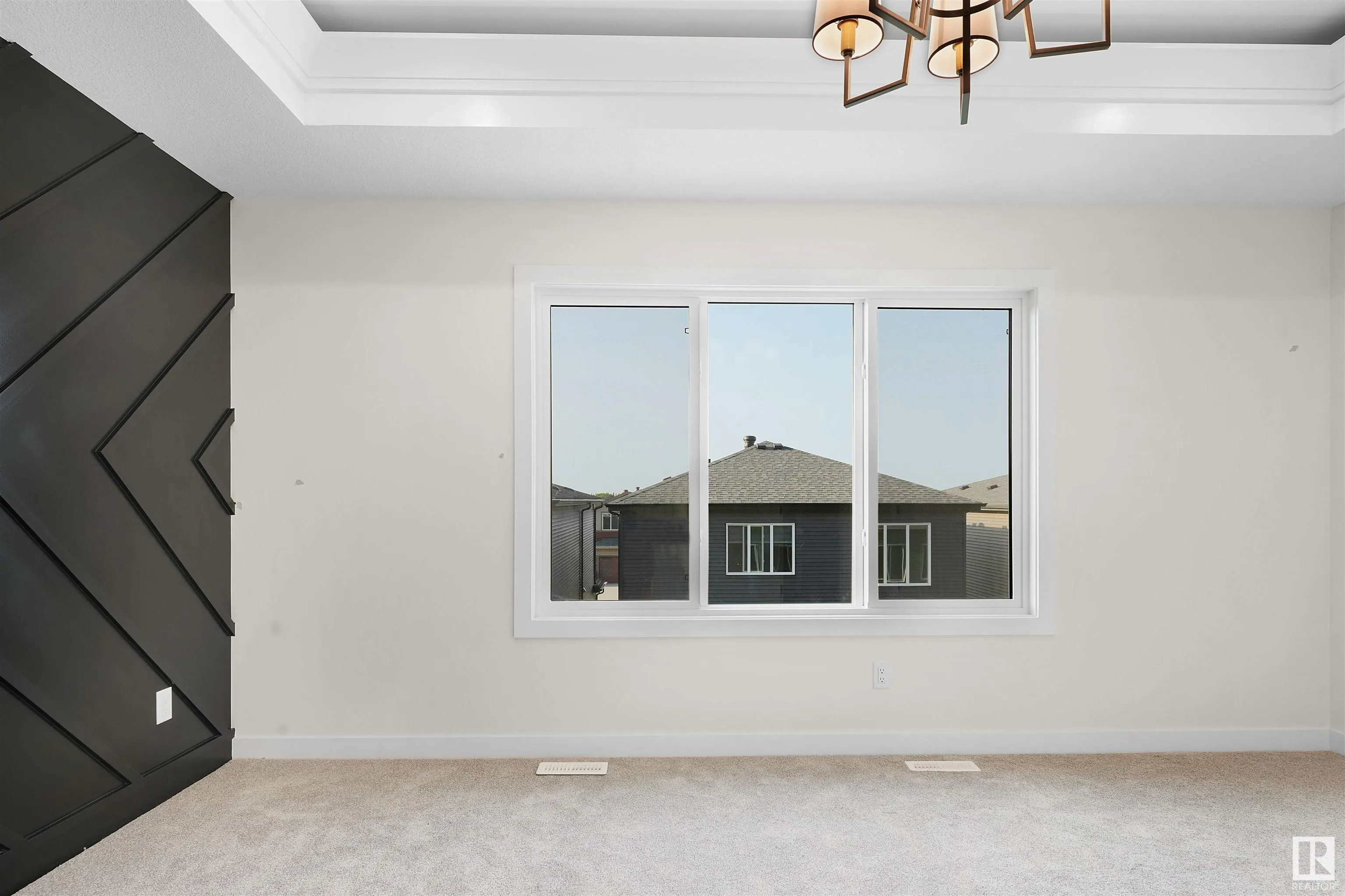3275 Chernowski Way