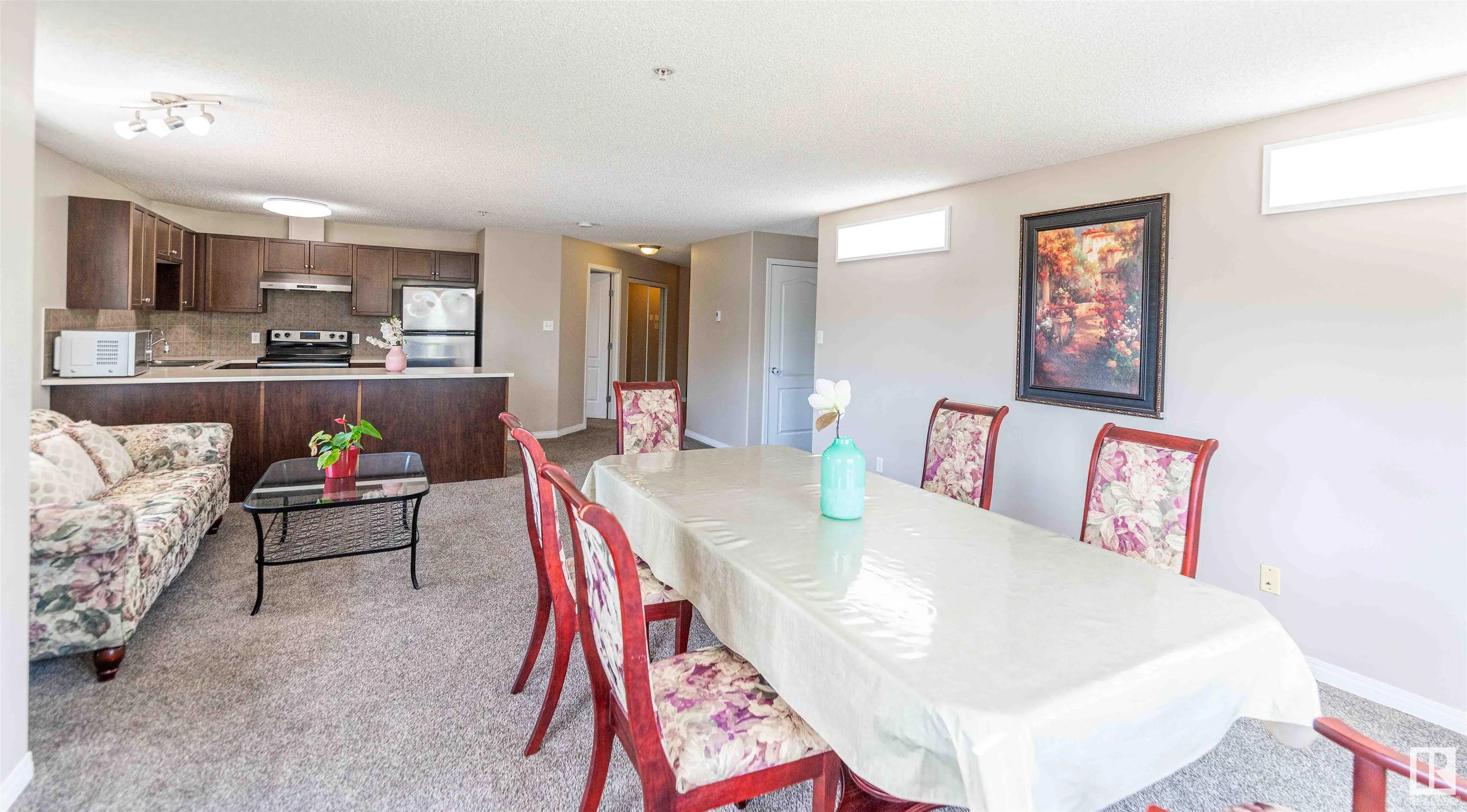 7327 SOUTH TERWILLEGAR Drive