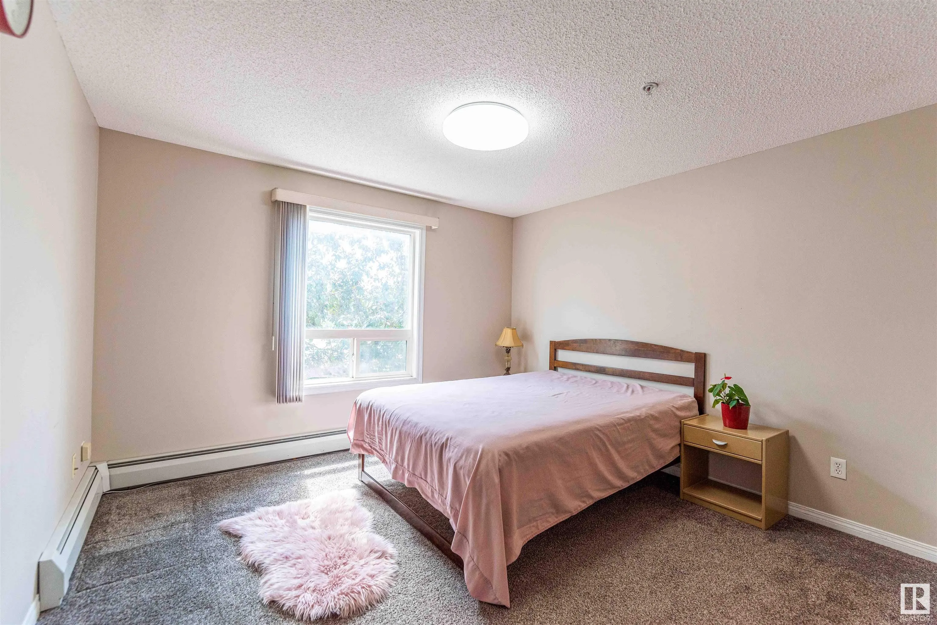 7327 SOUTH TERWILLEGAR Drive