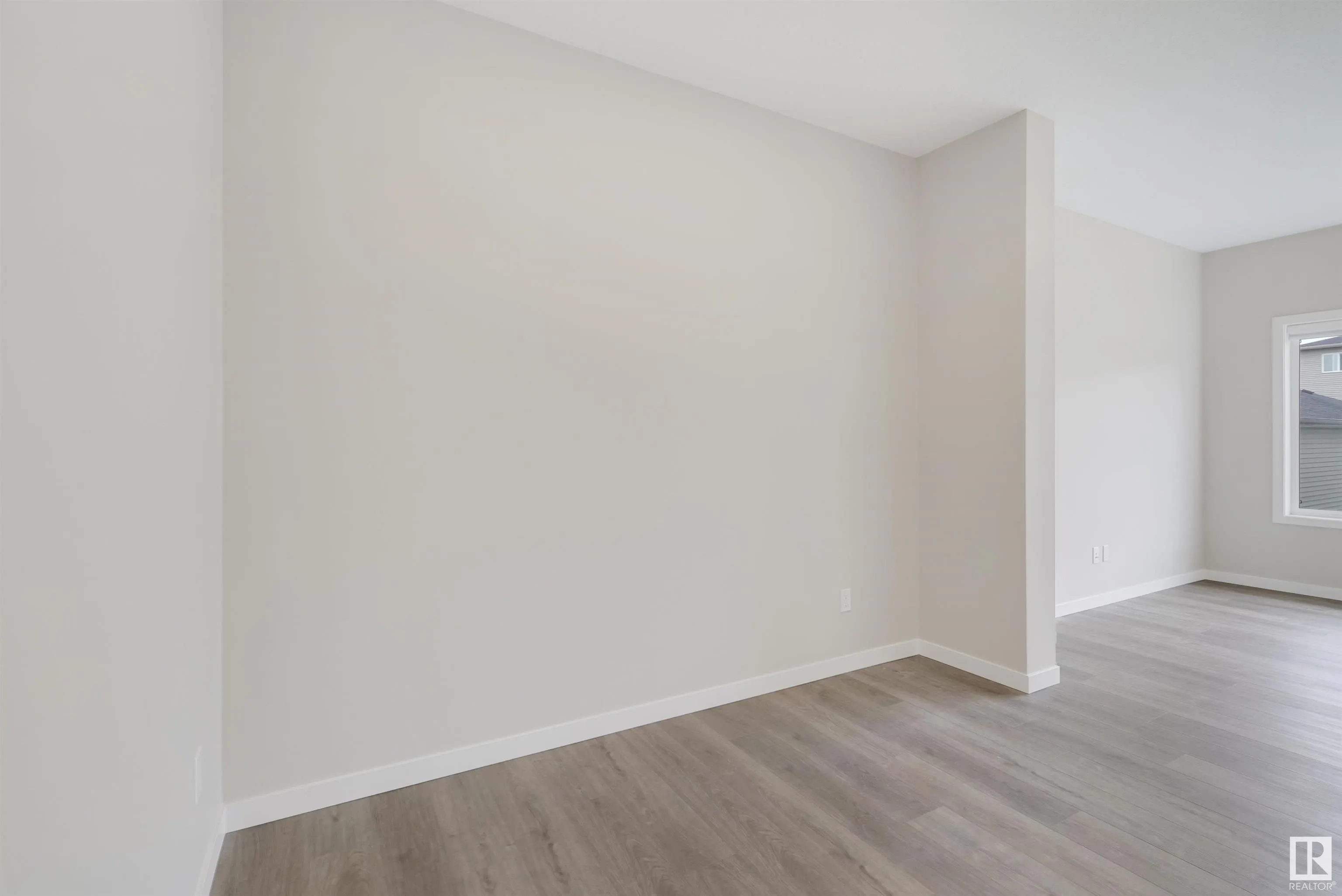 474 EDGEMONT Drive