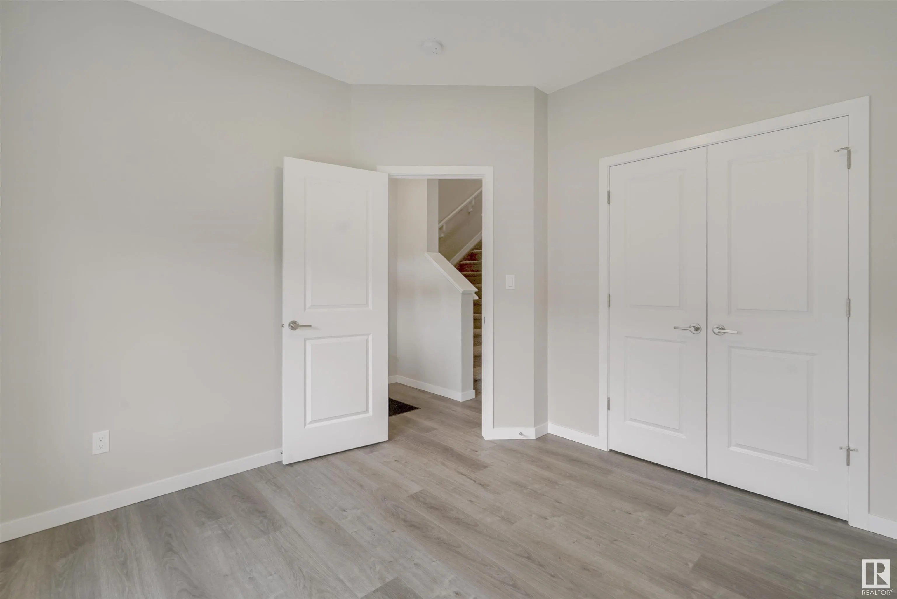 474 EDGEMONT Drive