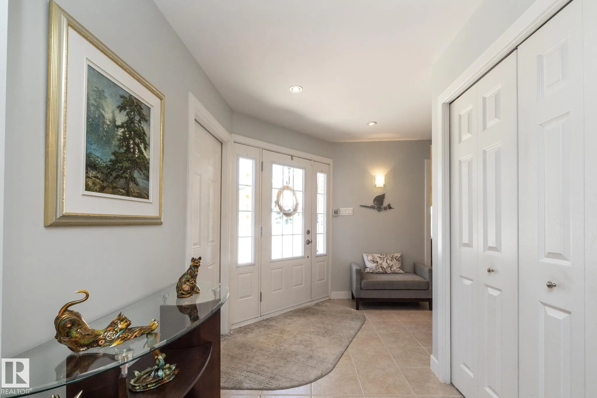 157 LAURIER Drive