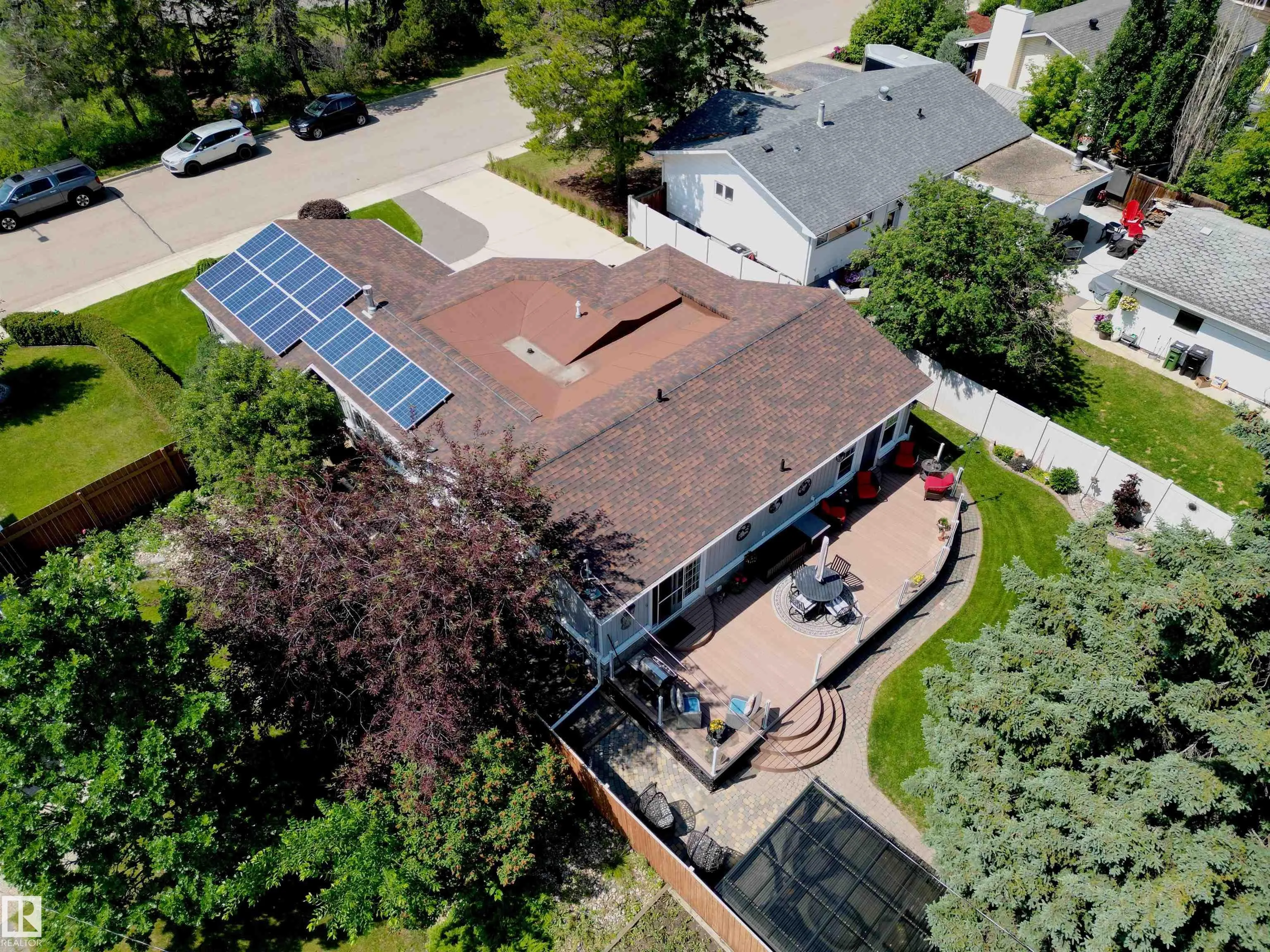 157 LAURIER Drive
