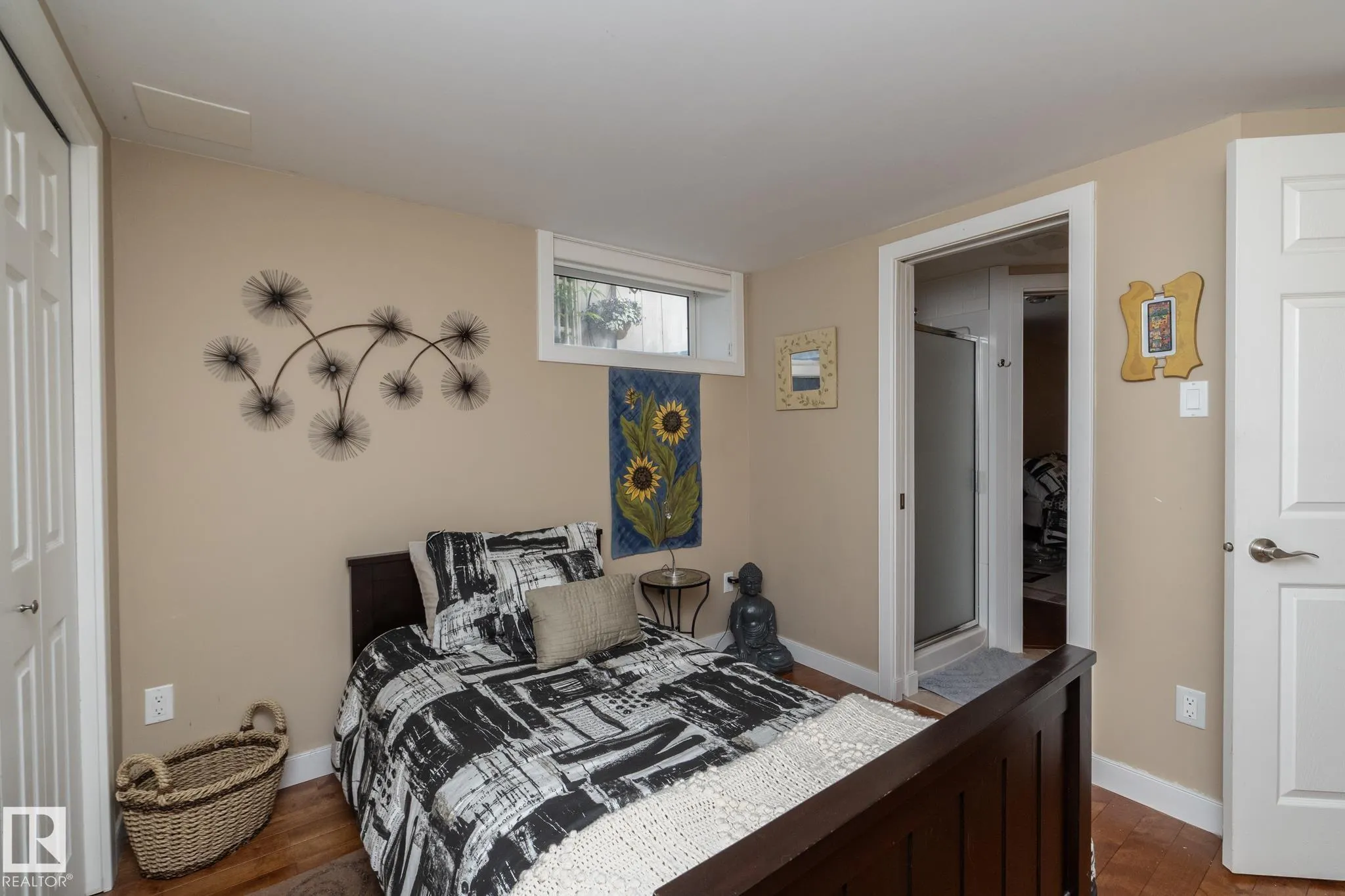 157 LAURIER Drive