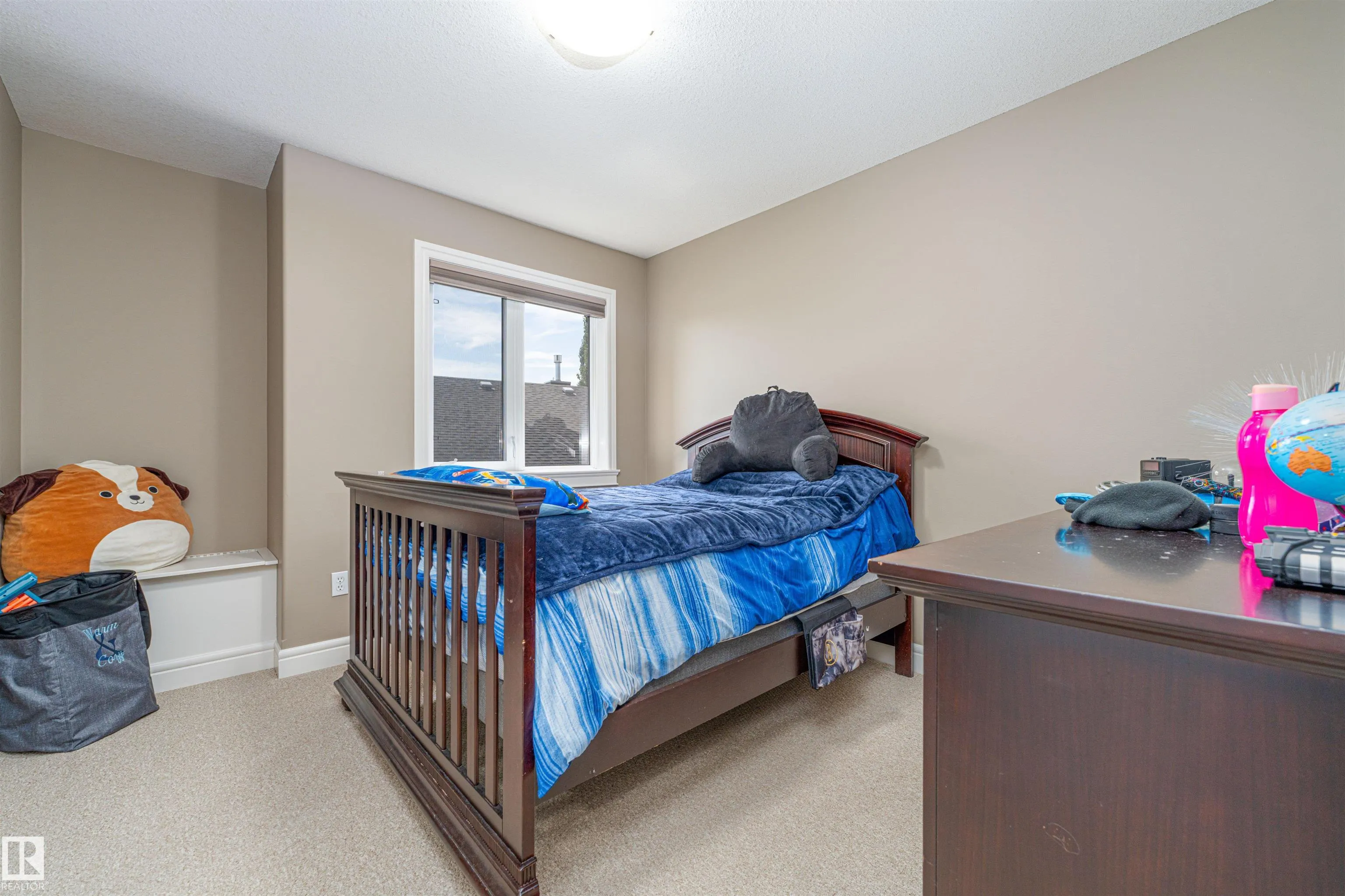 86 OAK VISTA Drive