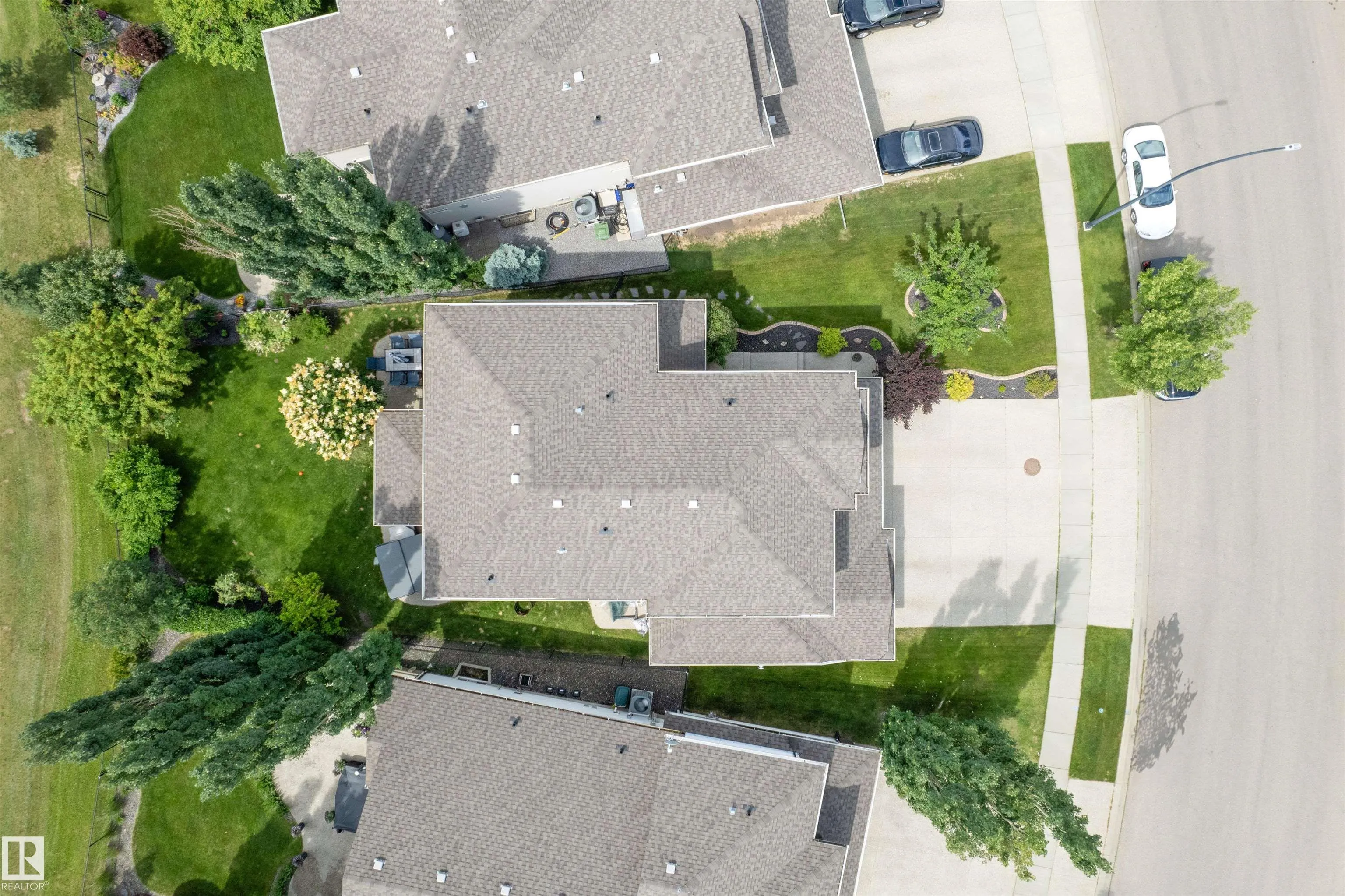 86 OAK VISTA Drive