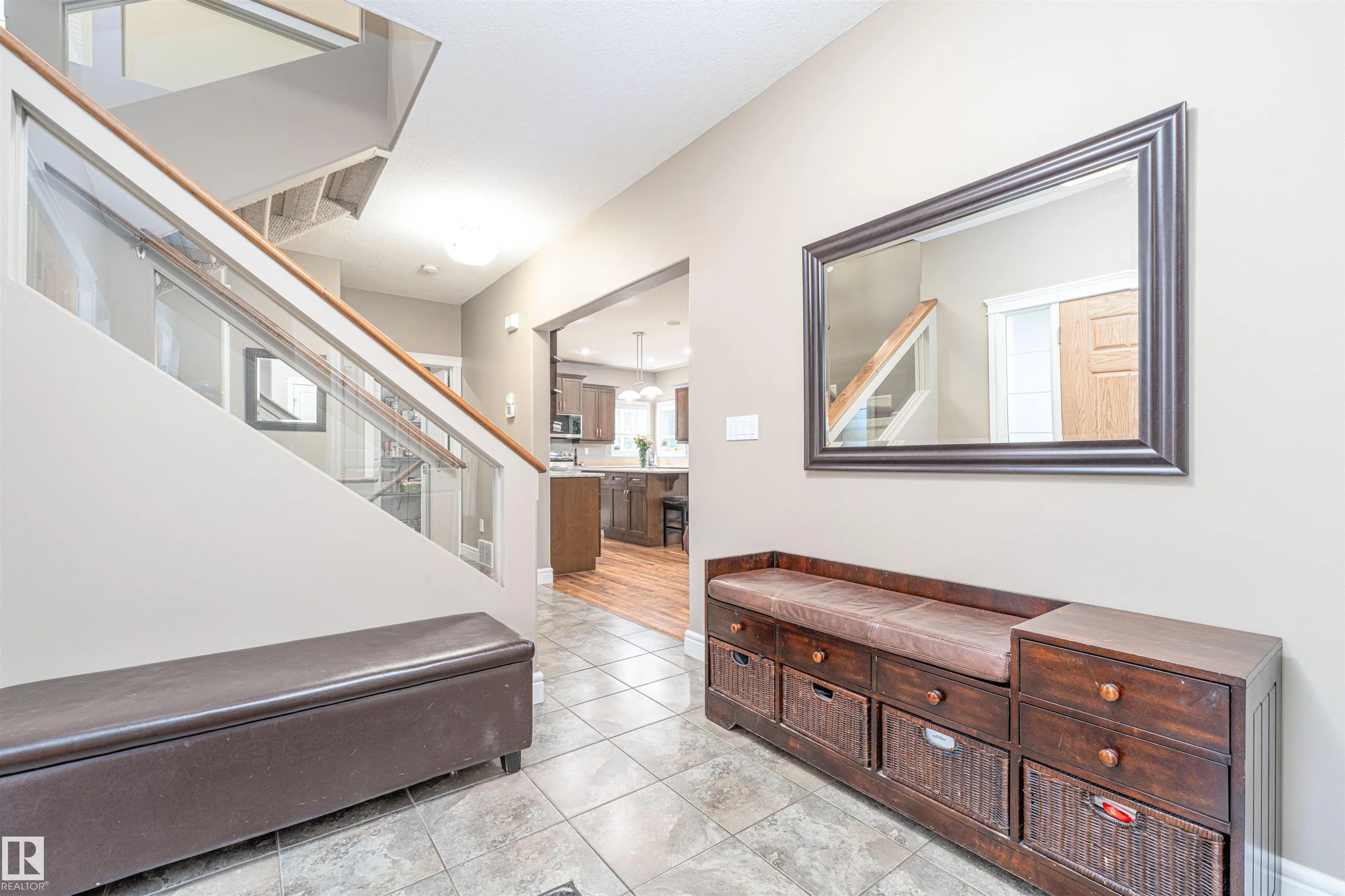 86 OAK VISTA Drive