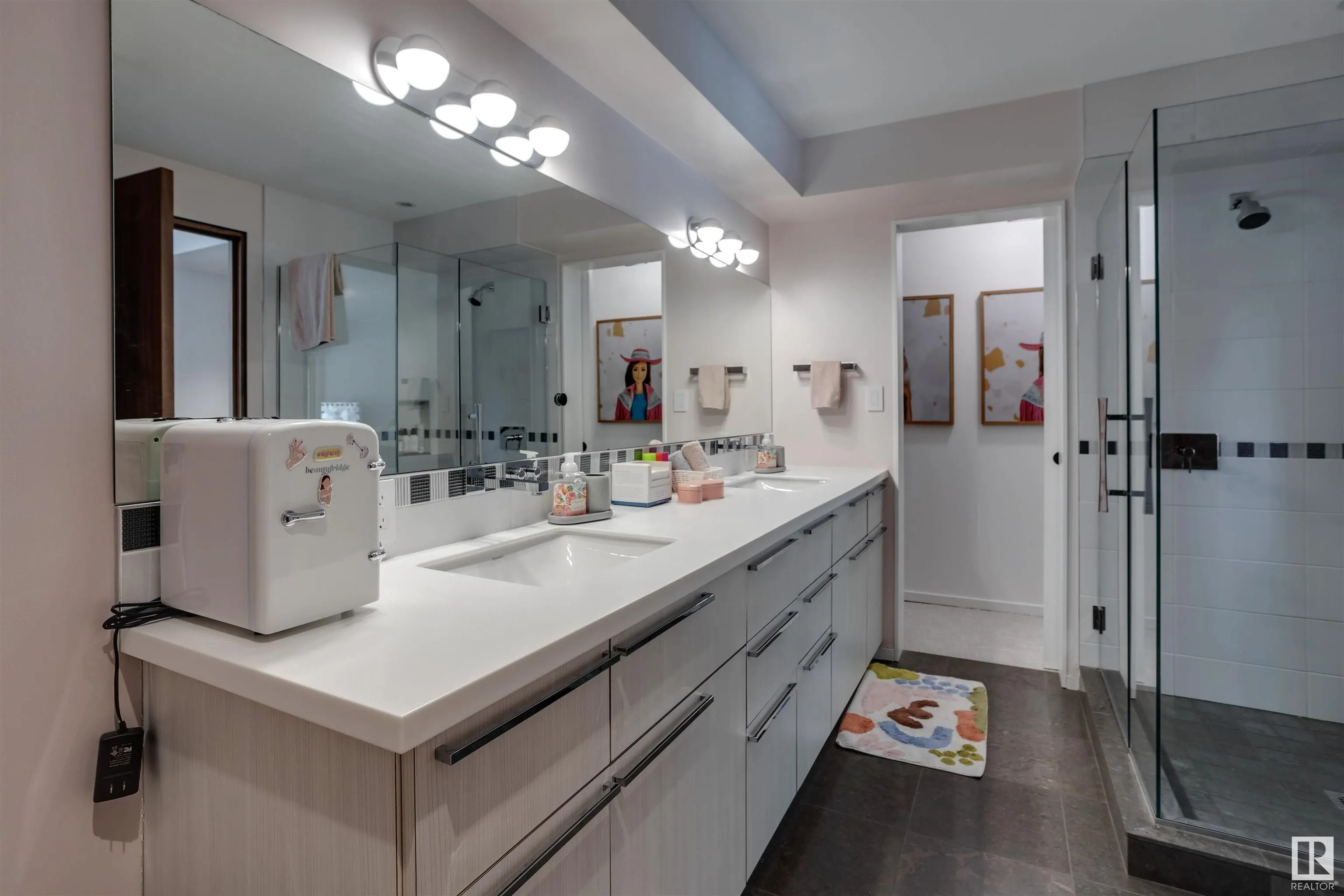 3 VALLEYVIEW Crescent