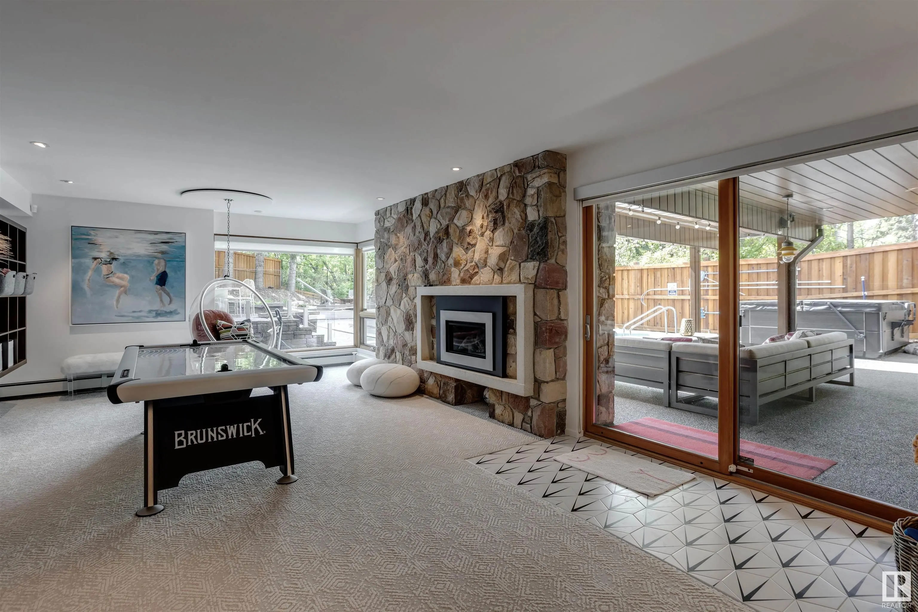 3 VALLEYVIEW Crescent