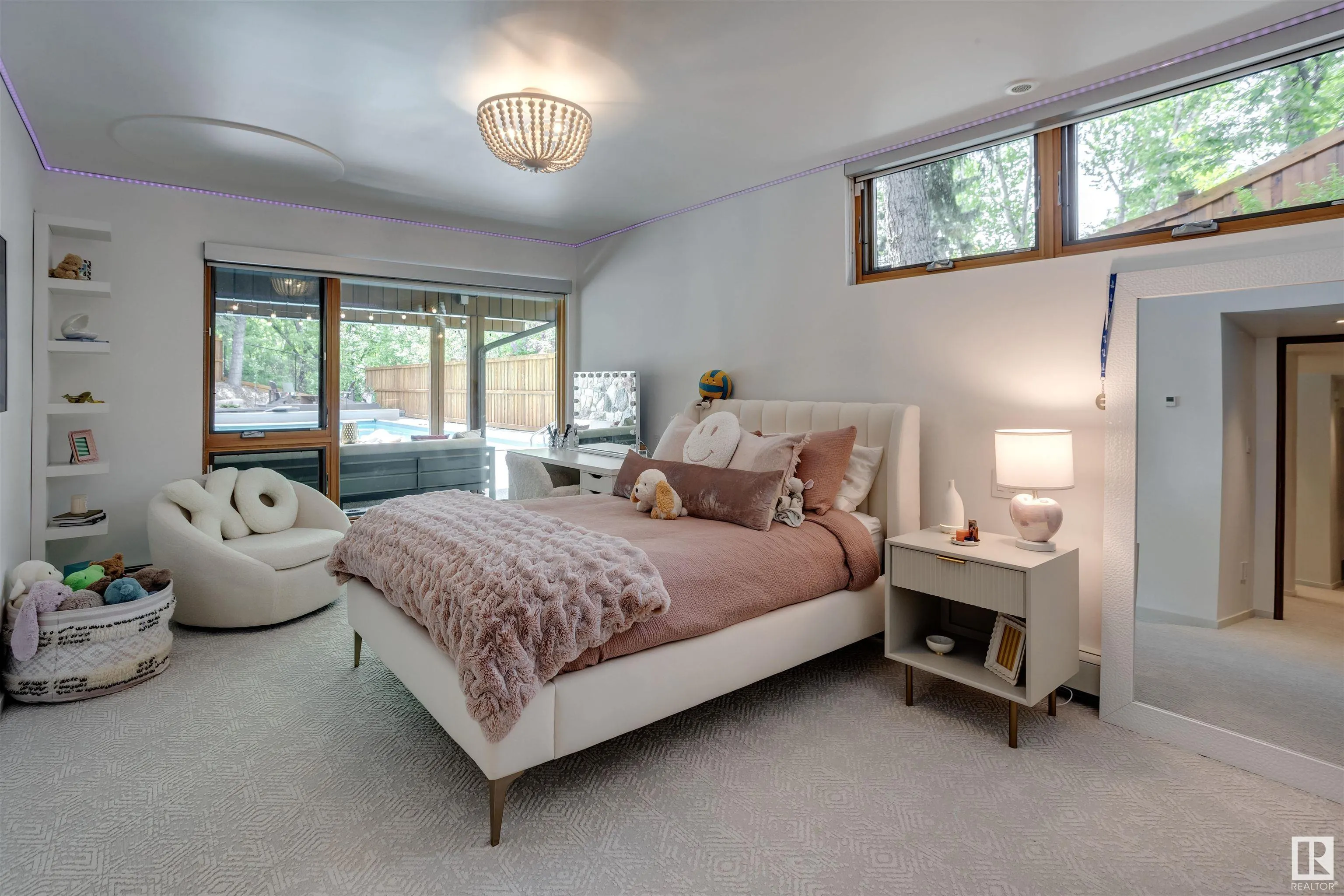 3 VALLEYVIEW Crescent