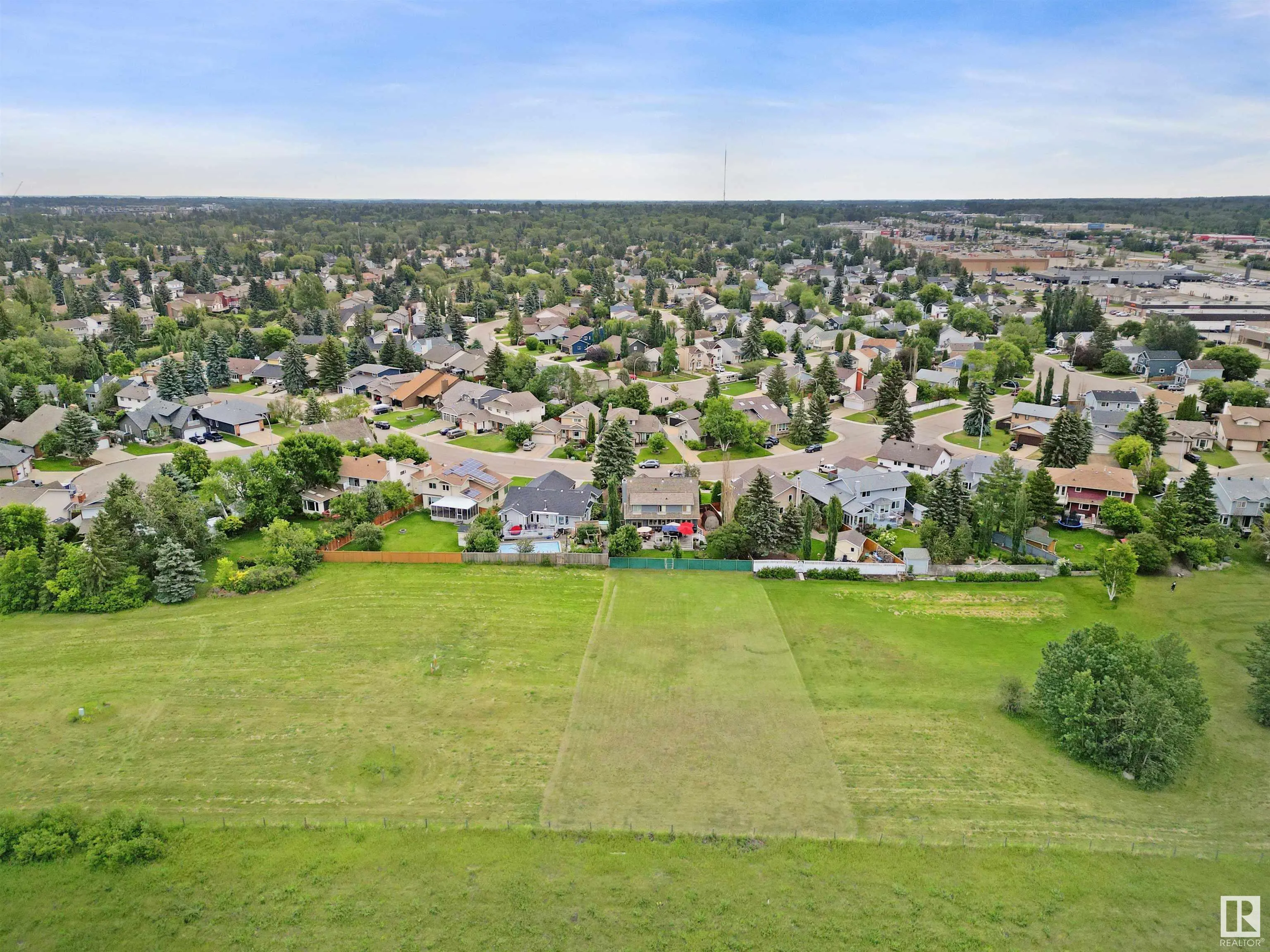 433 VILLAGE Drive
