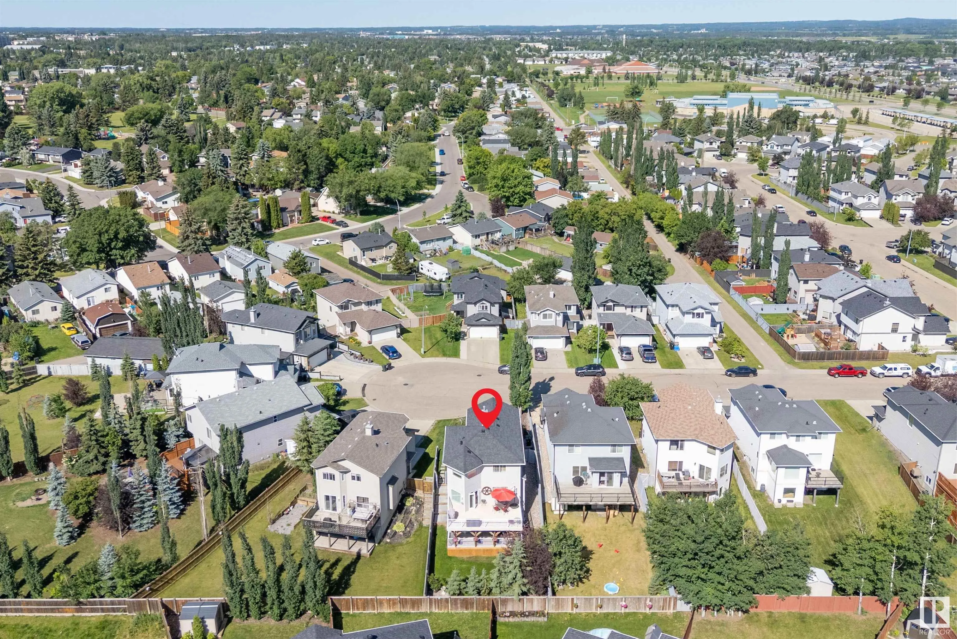 68 GREYSTONE Crescent