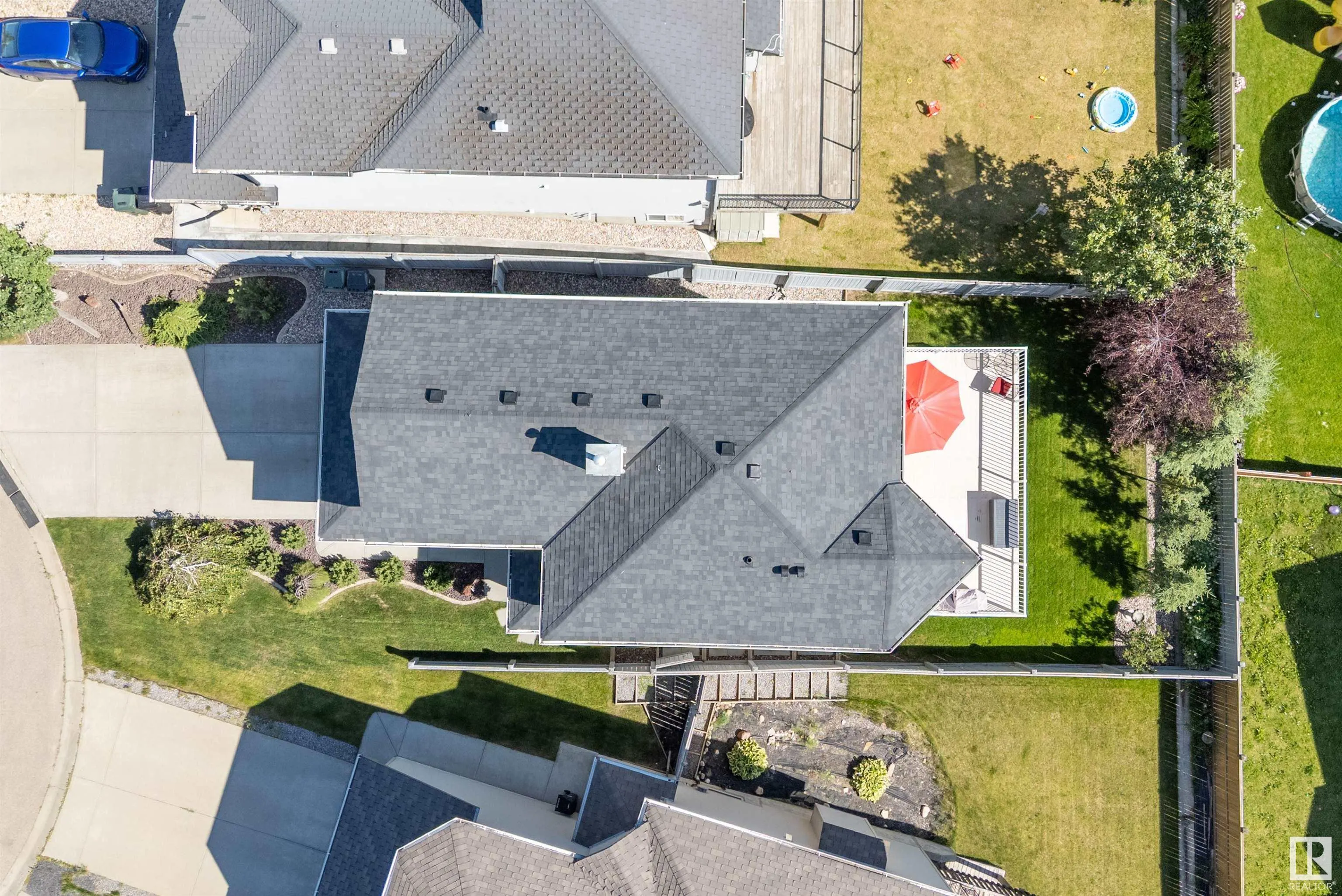 68 GREYSTONE Crescent