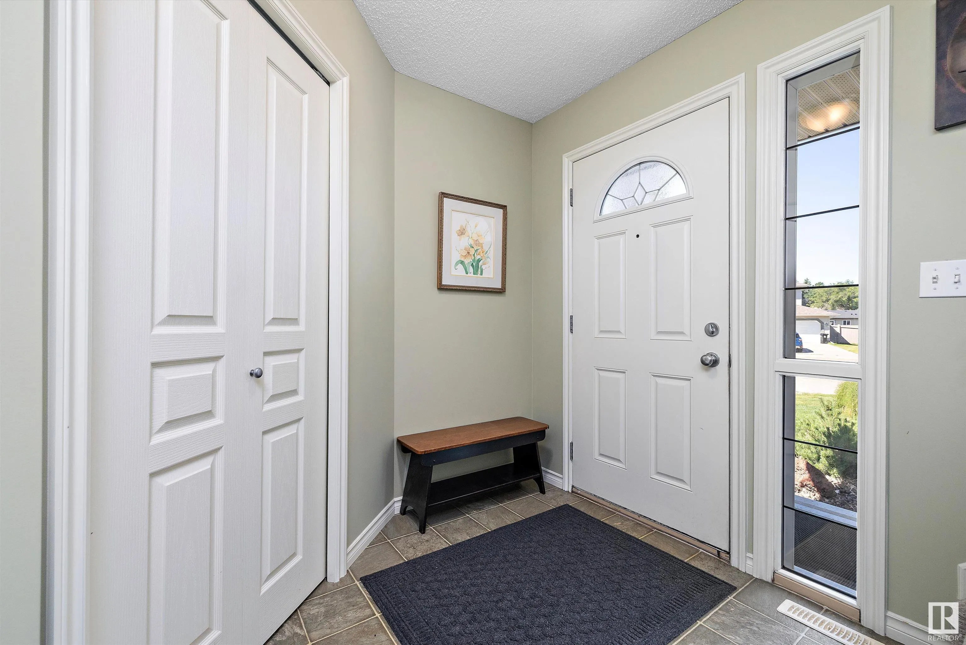 68 GREYSTONE Crescent