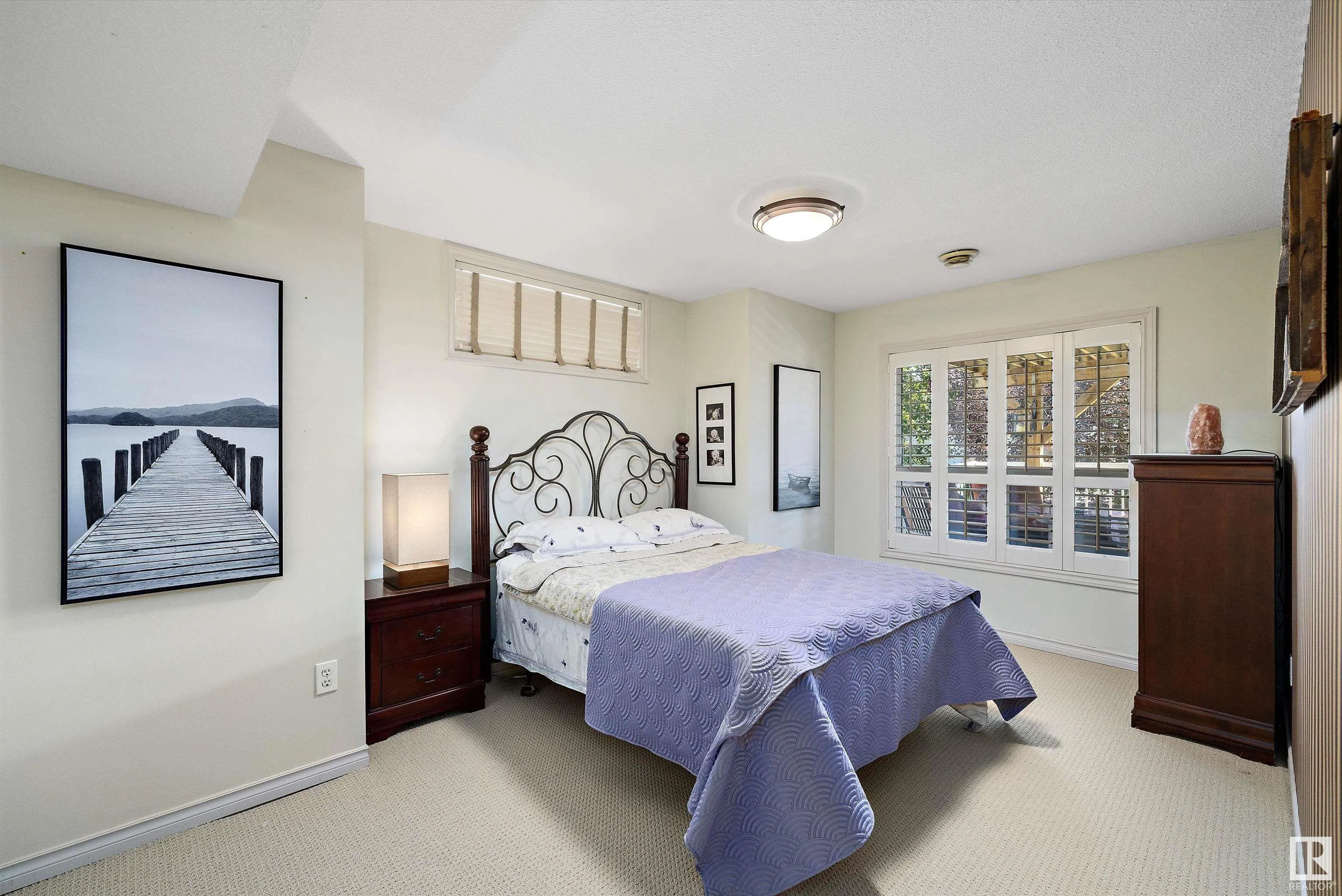 68 GREYSTONE Crescent
