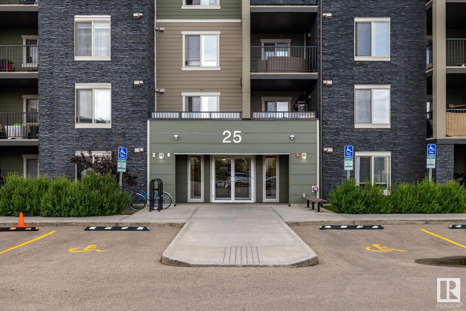 25 ELEMENT DR