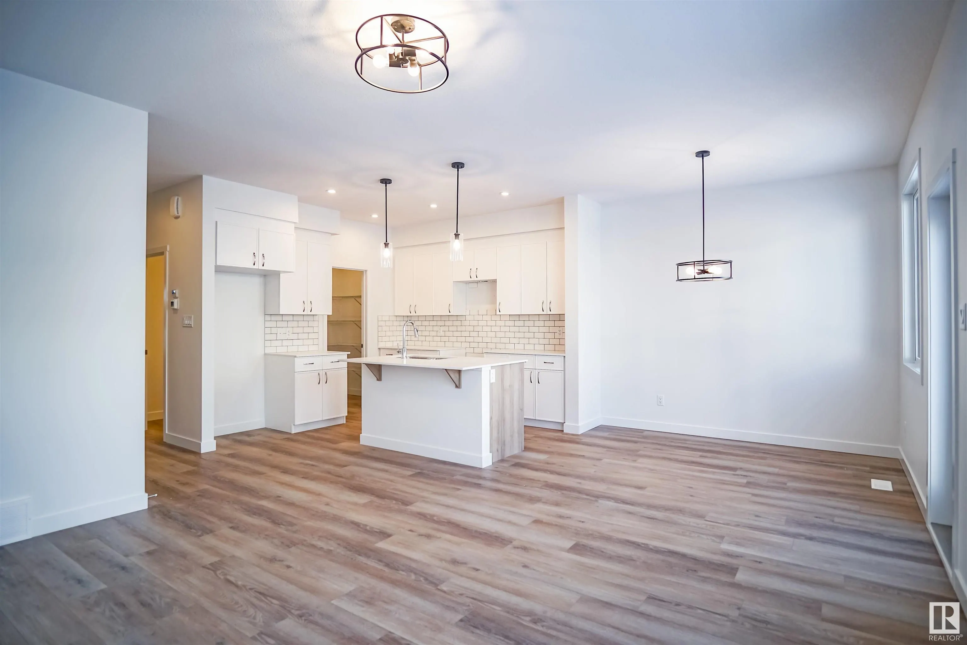 9732 Carson Place