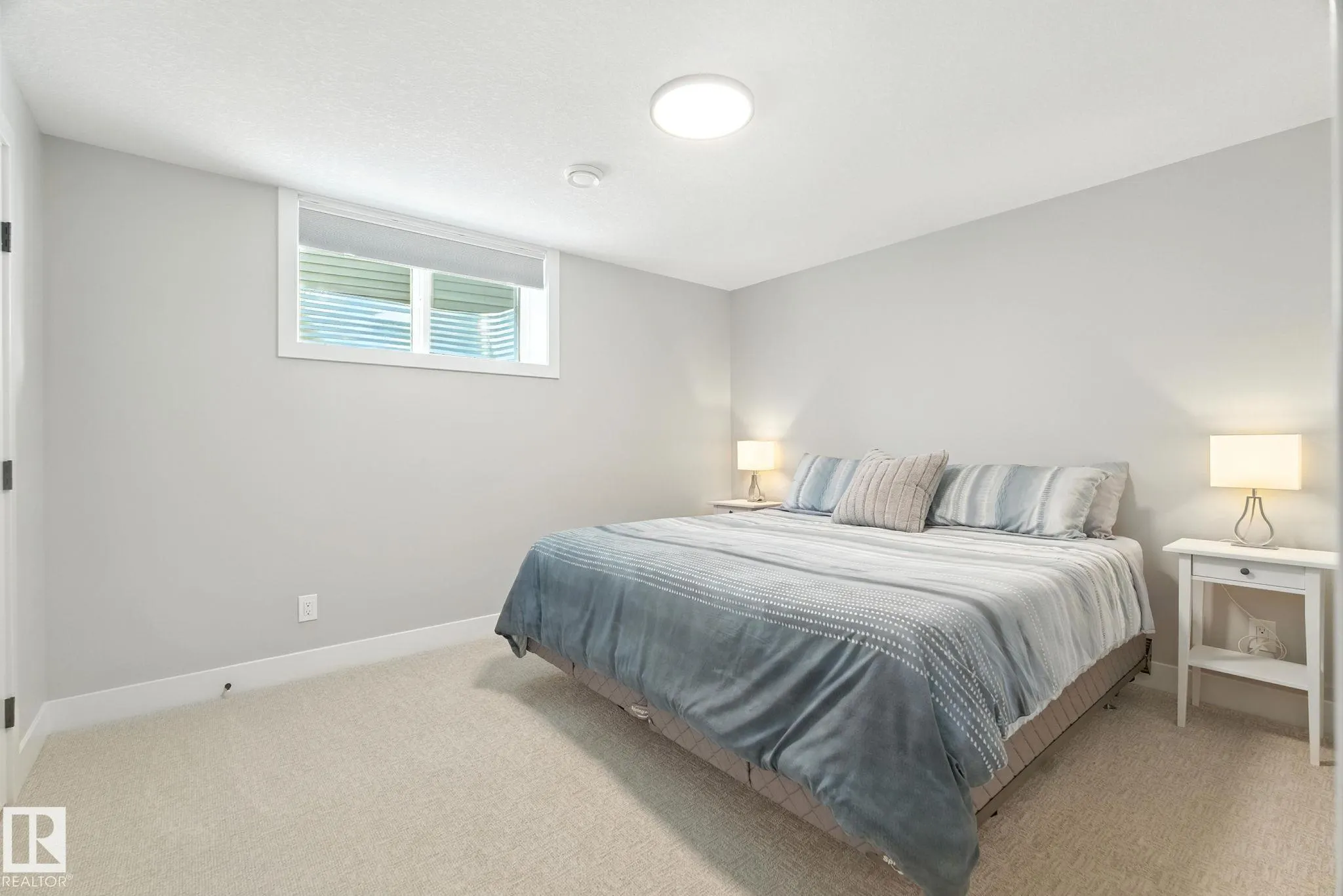 53 AUTUMNWOOD Crescent