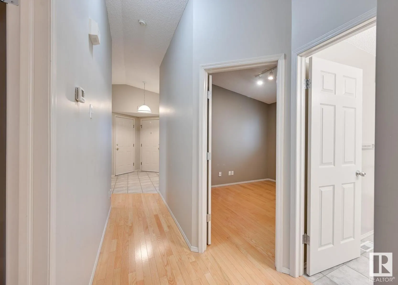 213 DEER RIDGE Drive