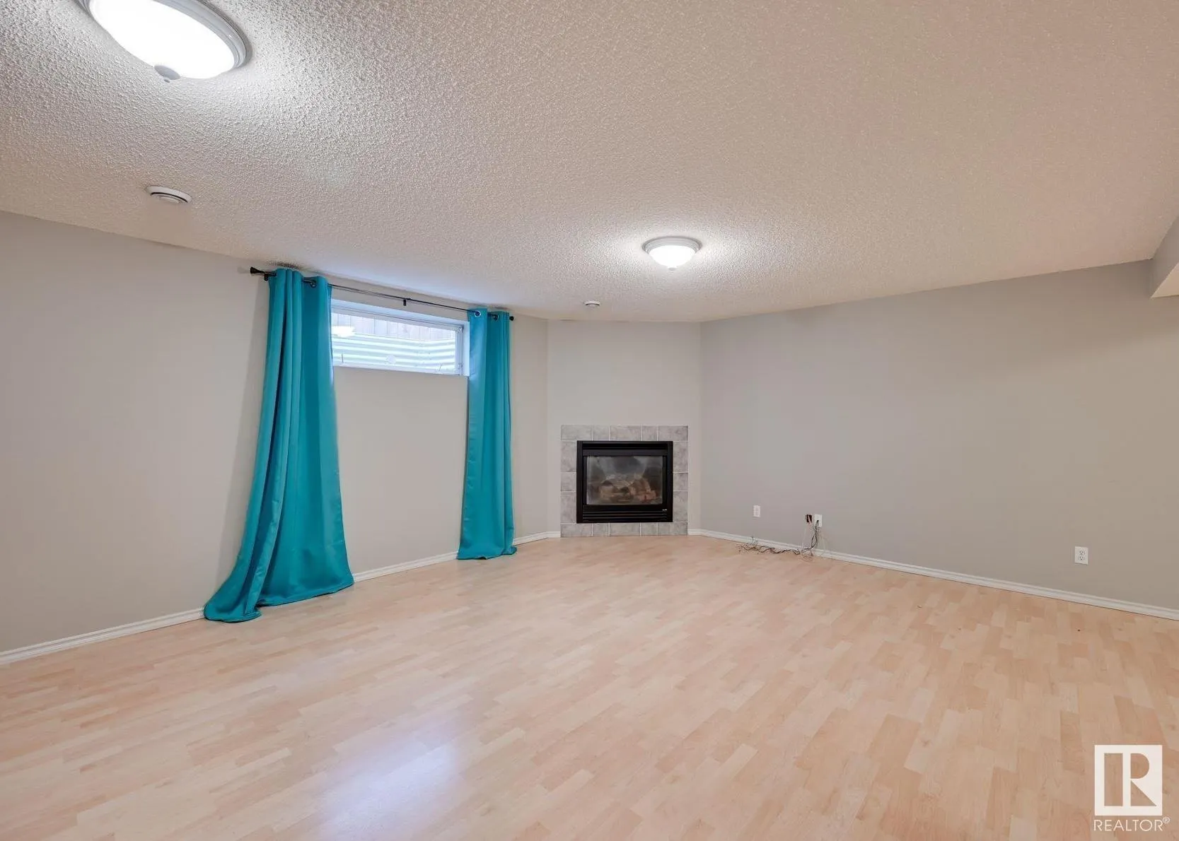213 DEER RIDGE Drive