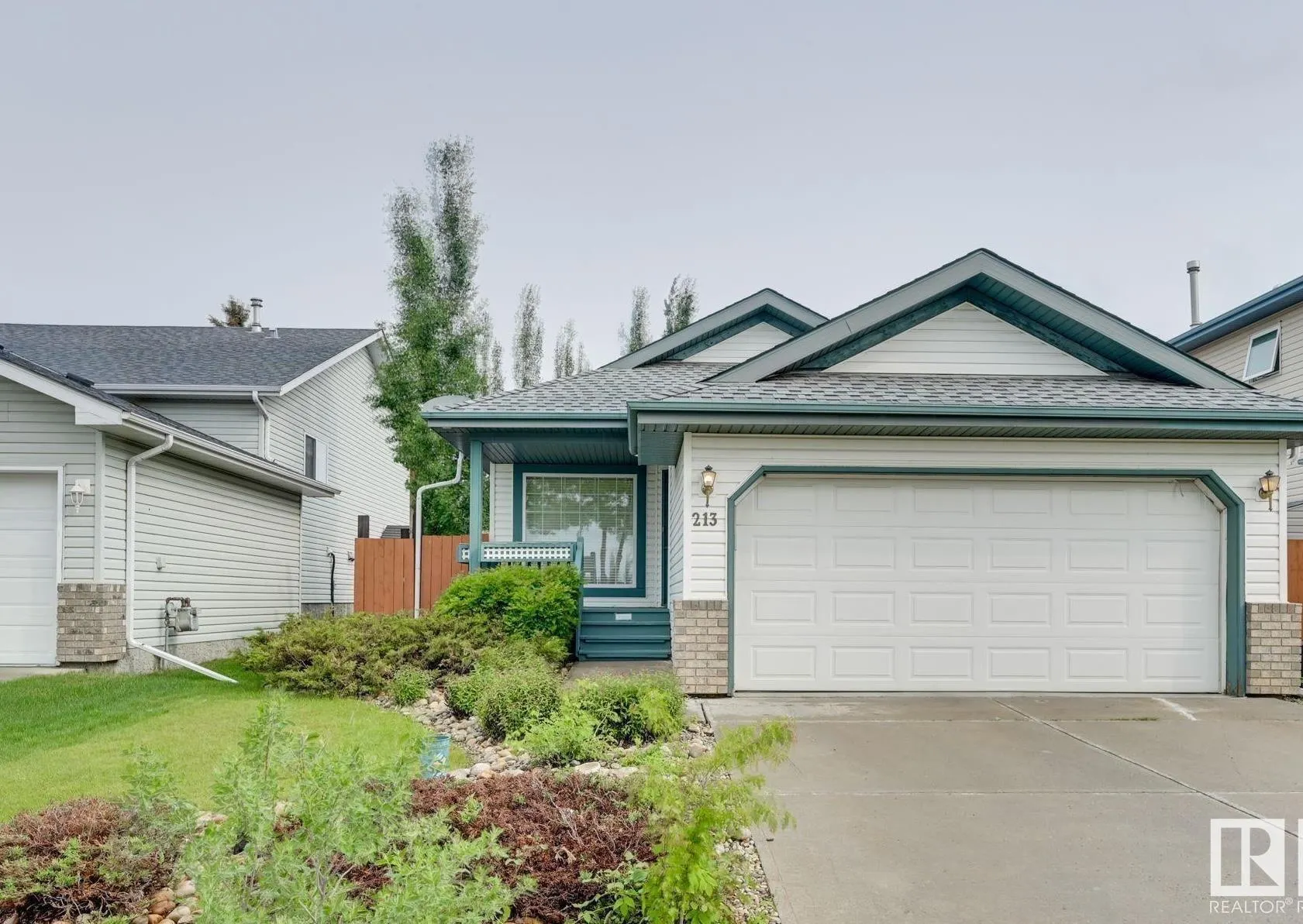 213 DEER RIDGE Drive