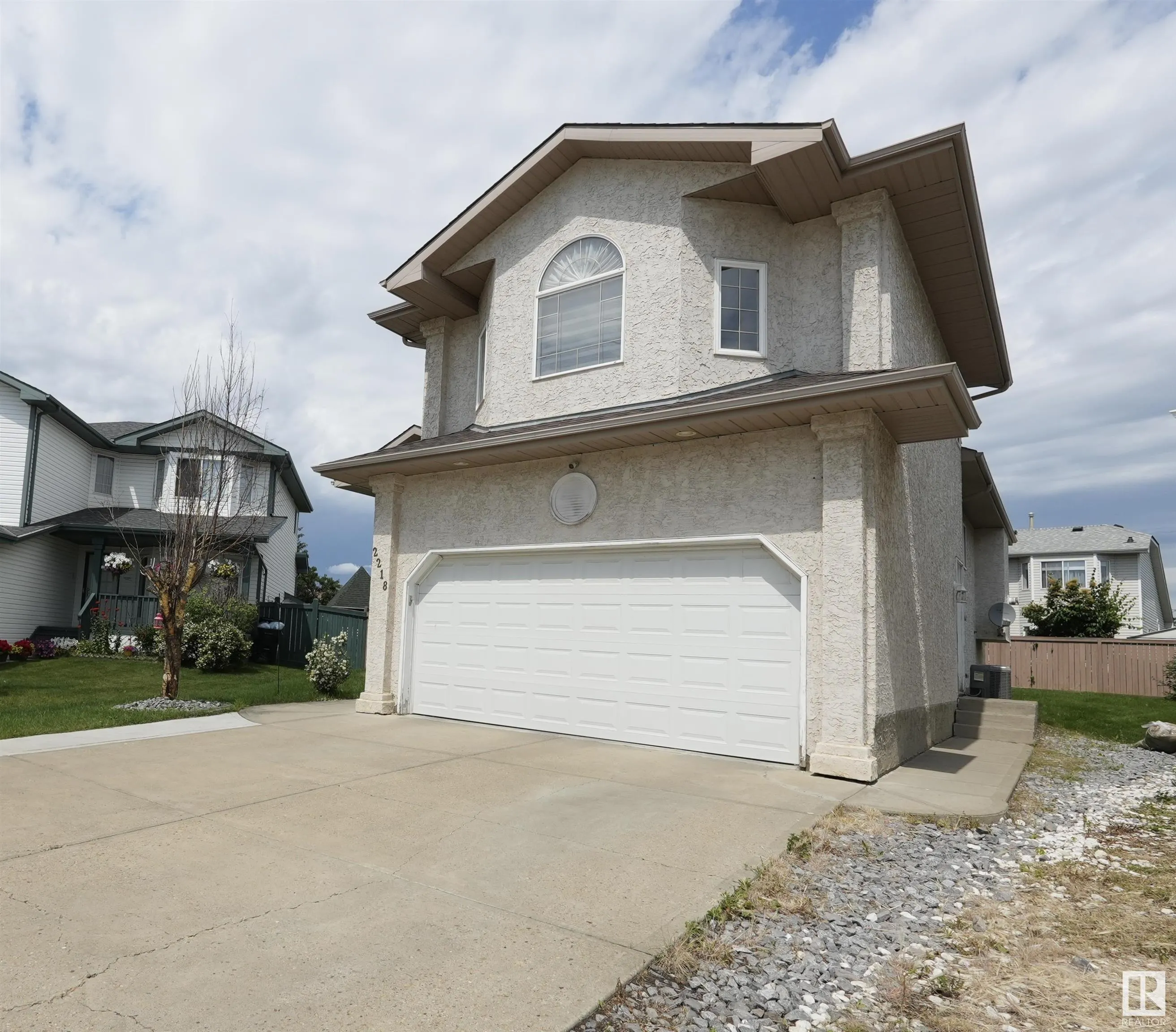2218 Kaufman Way