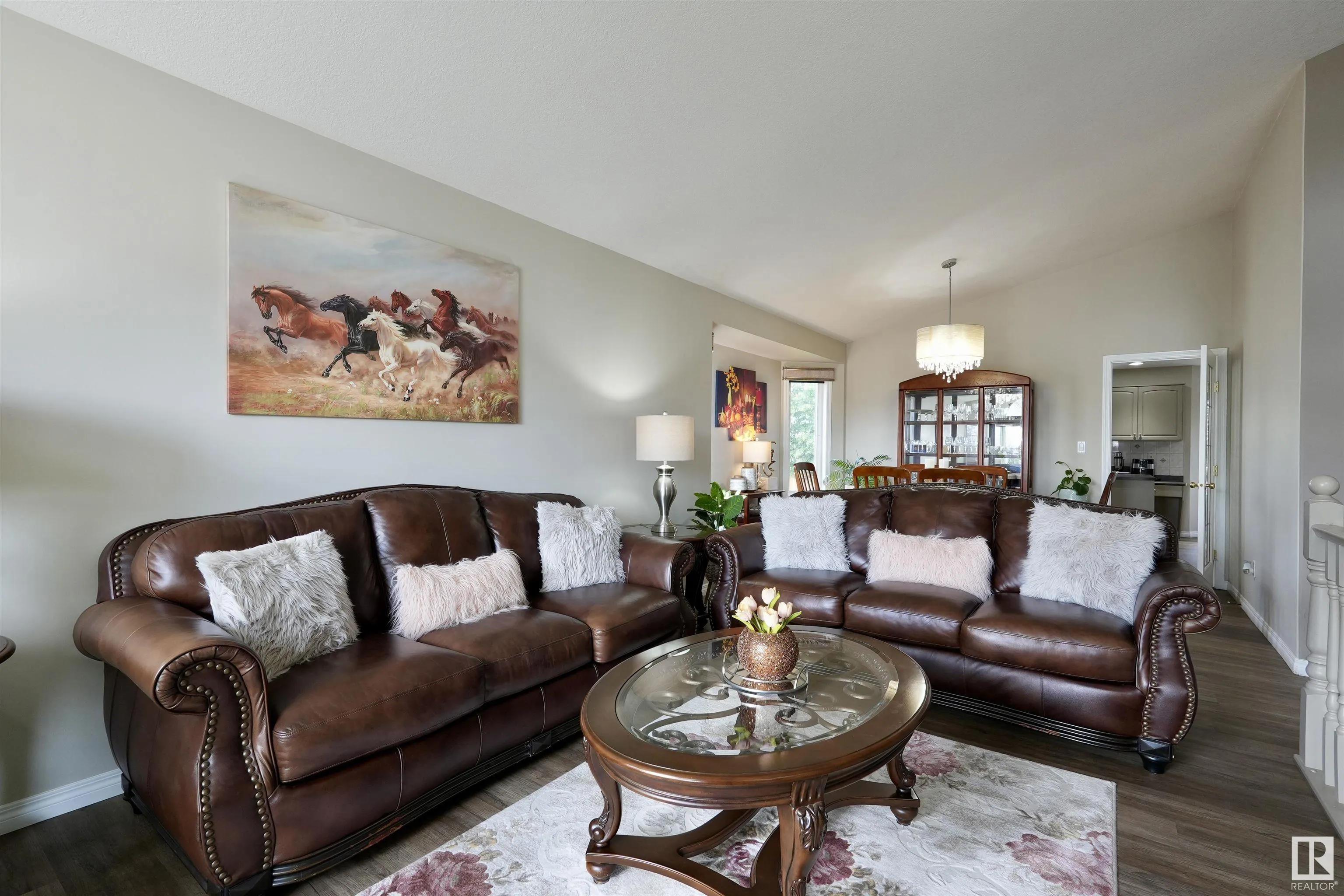 2218 Kaufman Way