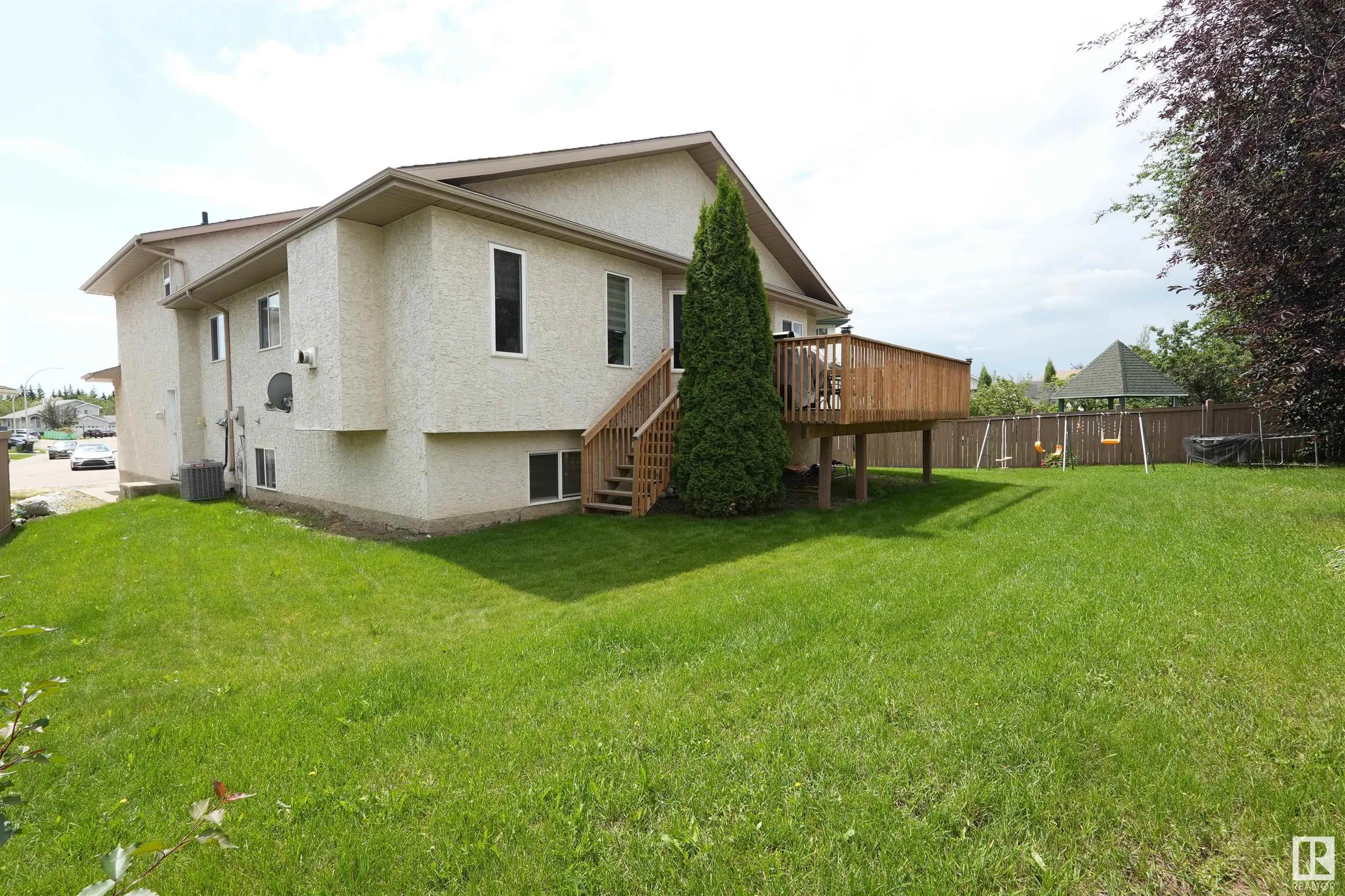 2218 Kaufman Way