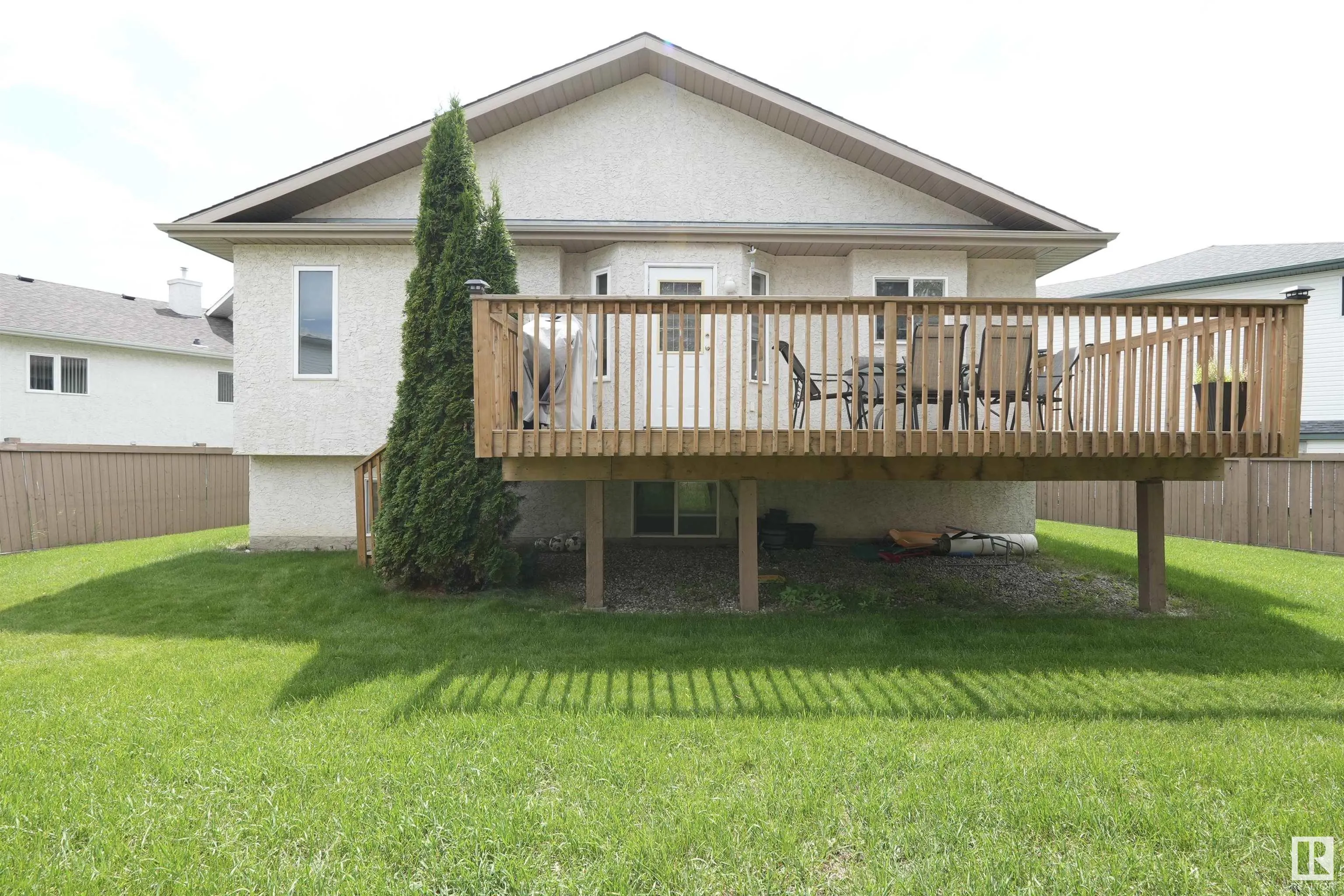 2218 Kaufman Way