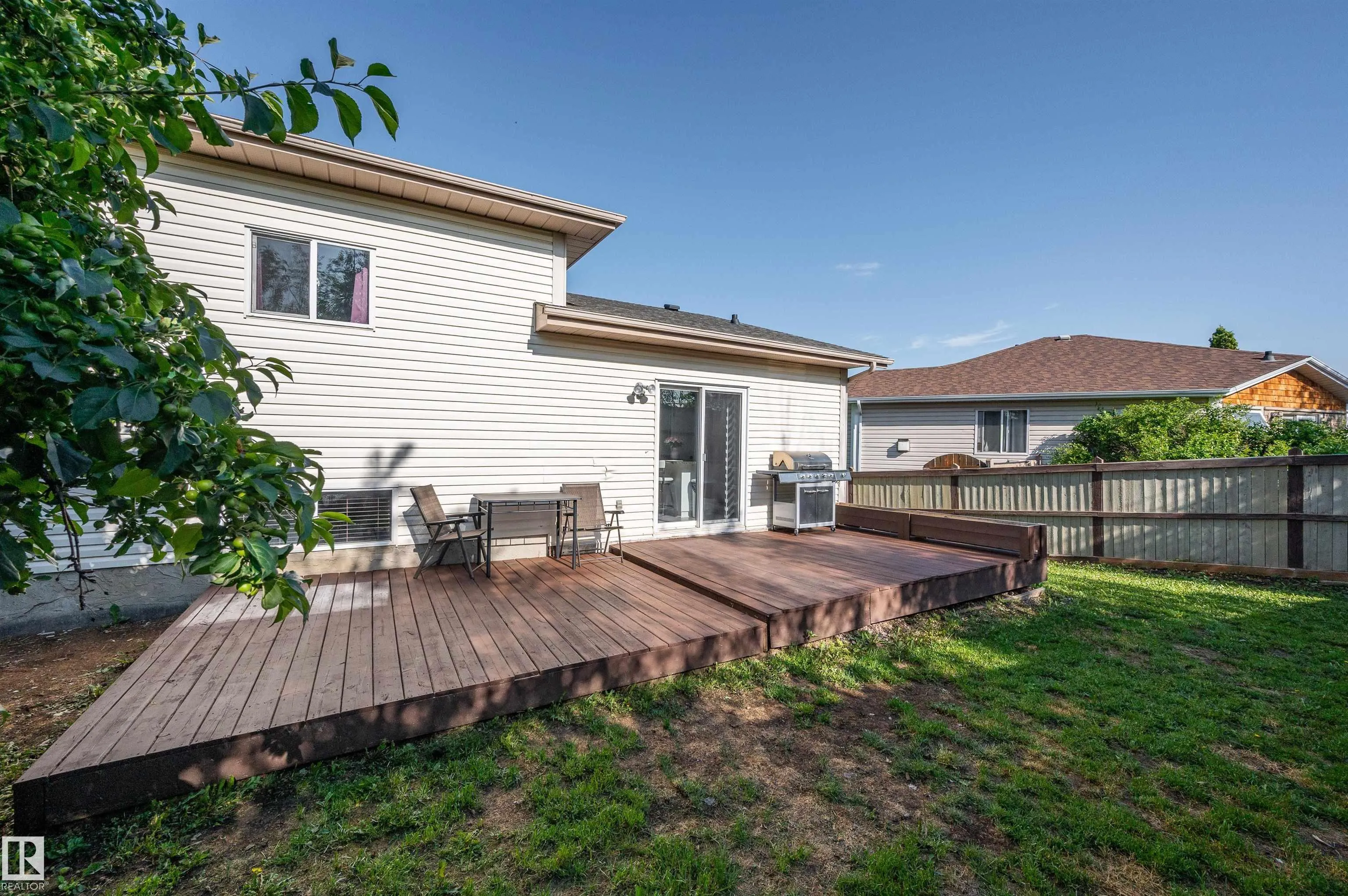 78 BLUEBERRY Crescent
