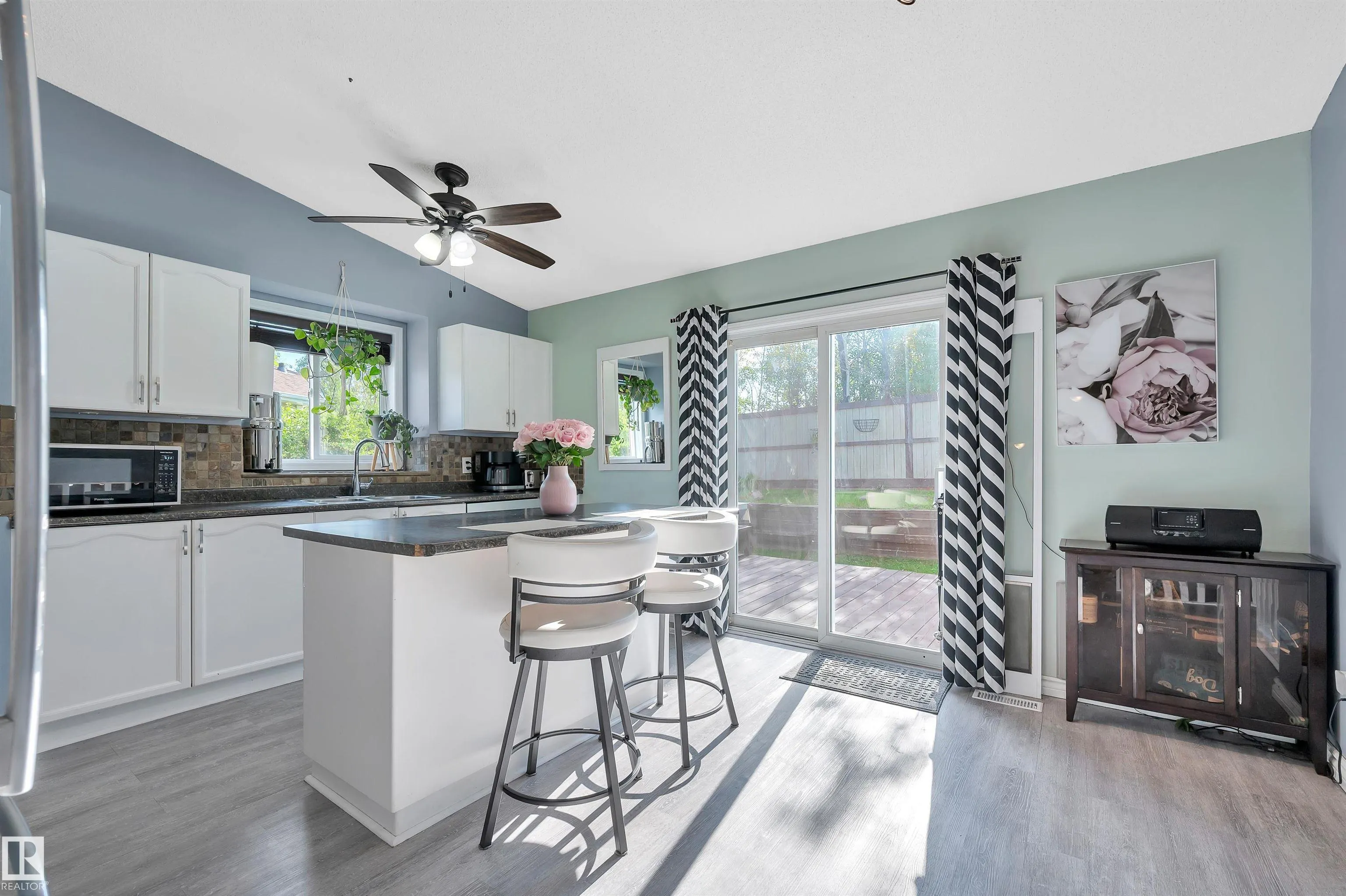 78 BLUEBERRY Crescent