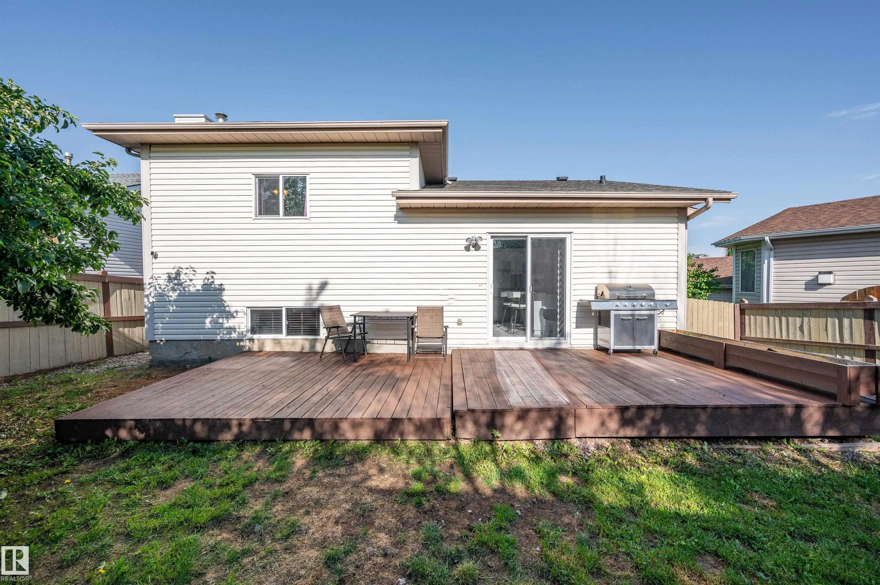 78 BLUEBERRY Crescent