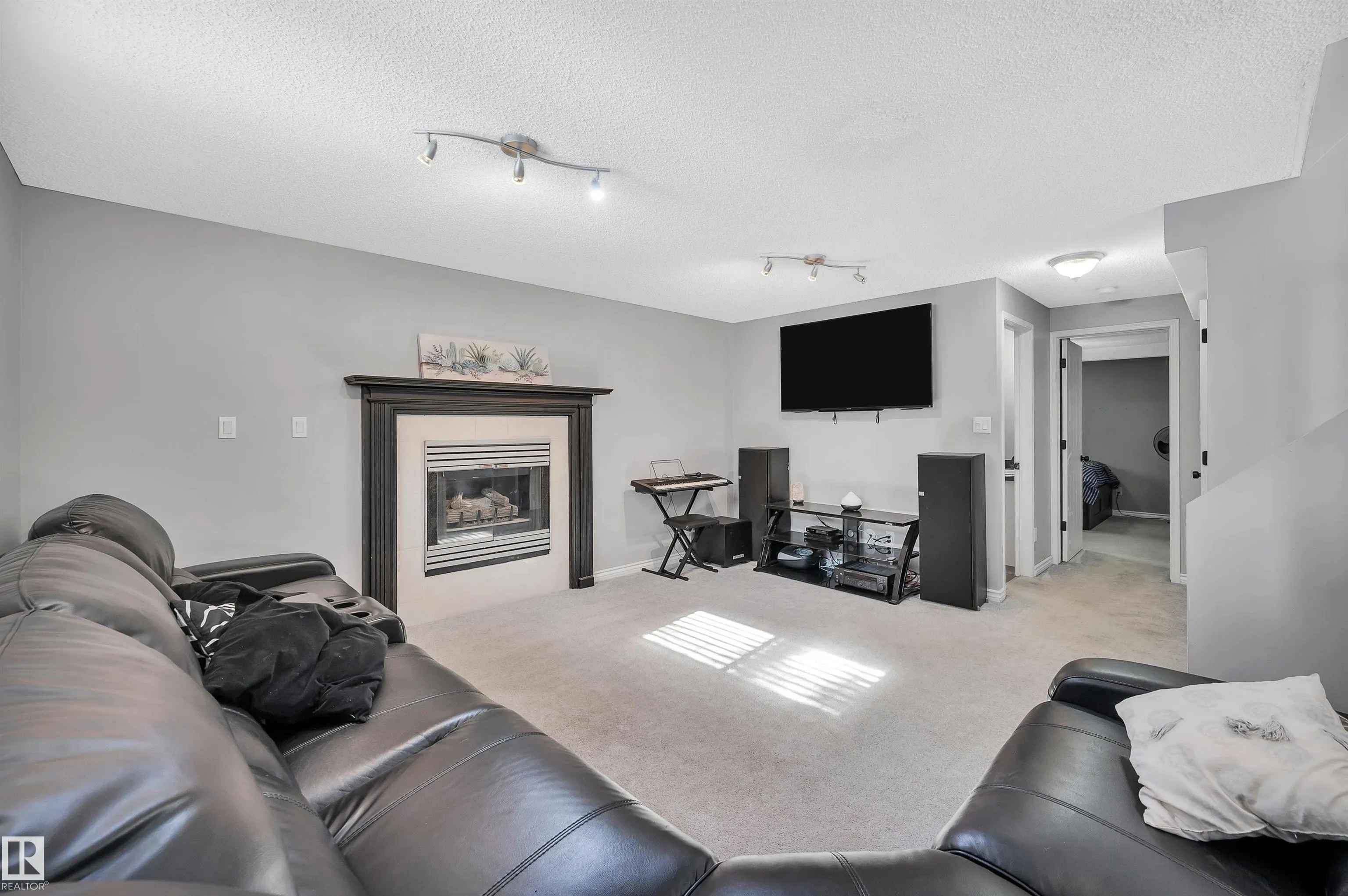 78 BLUEBERRY Crescent