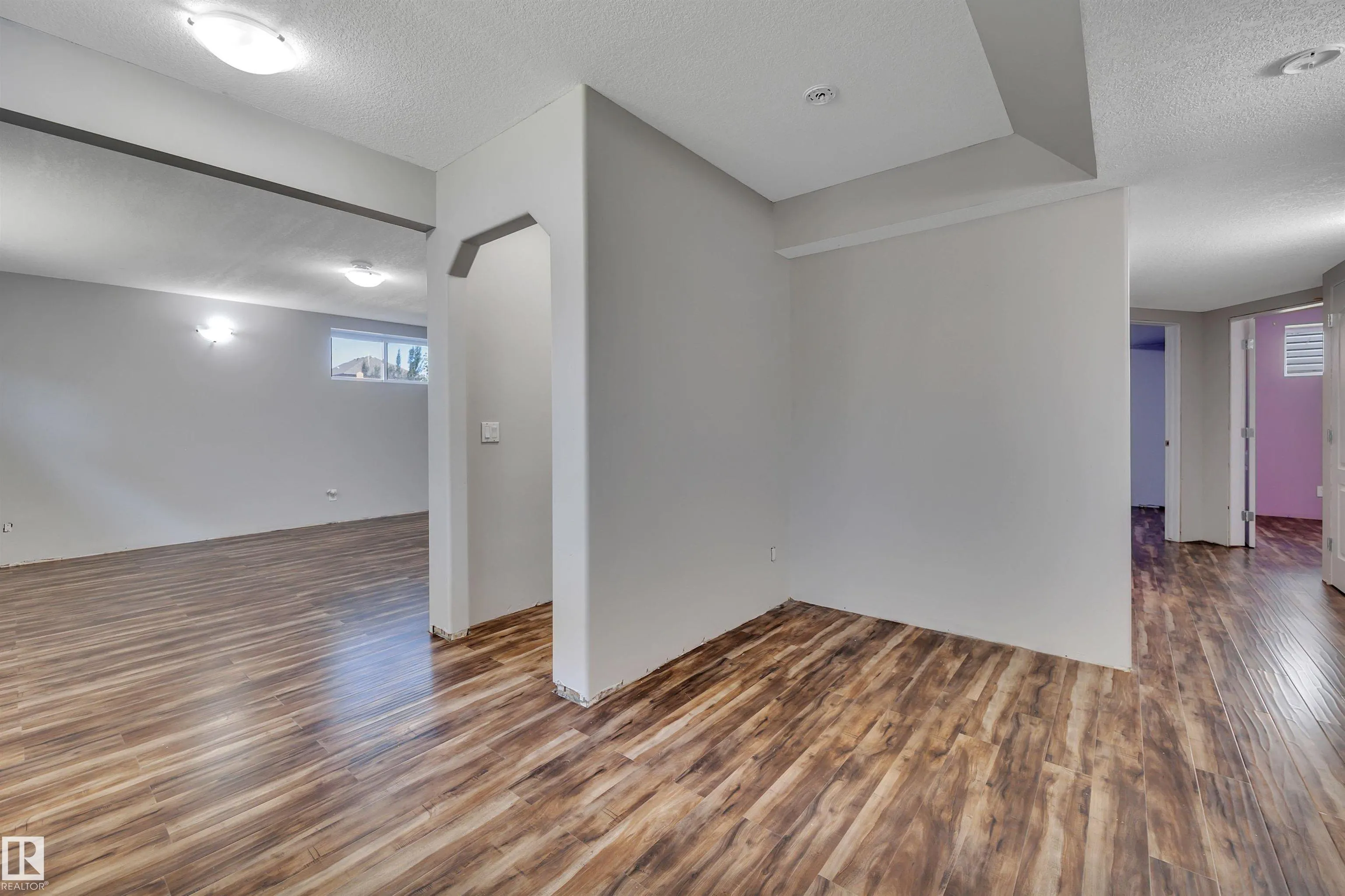 42 WALTERS Place