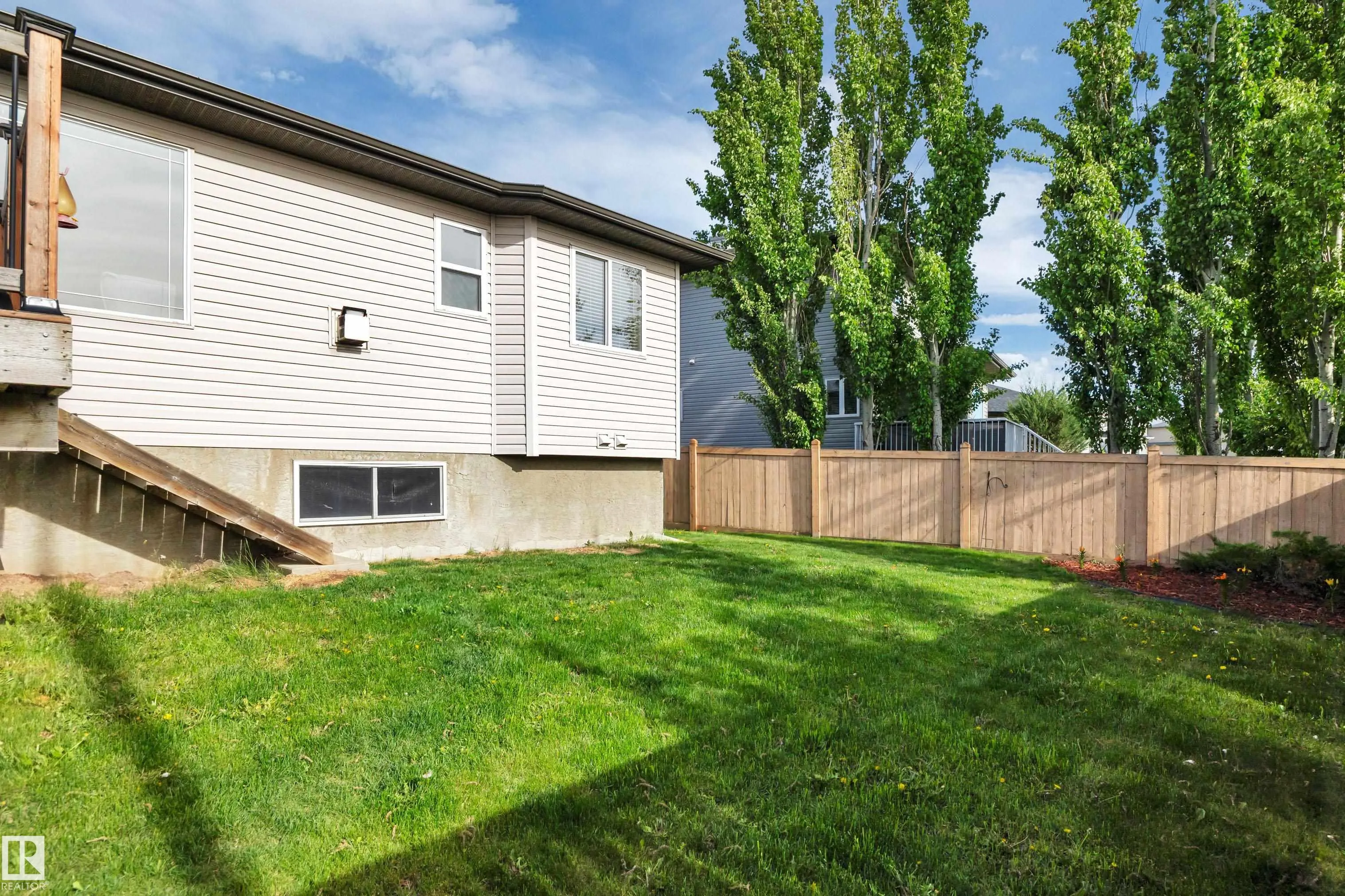 42 WALTERS Place