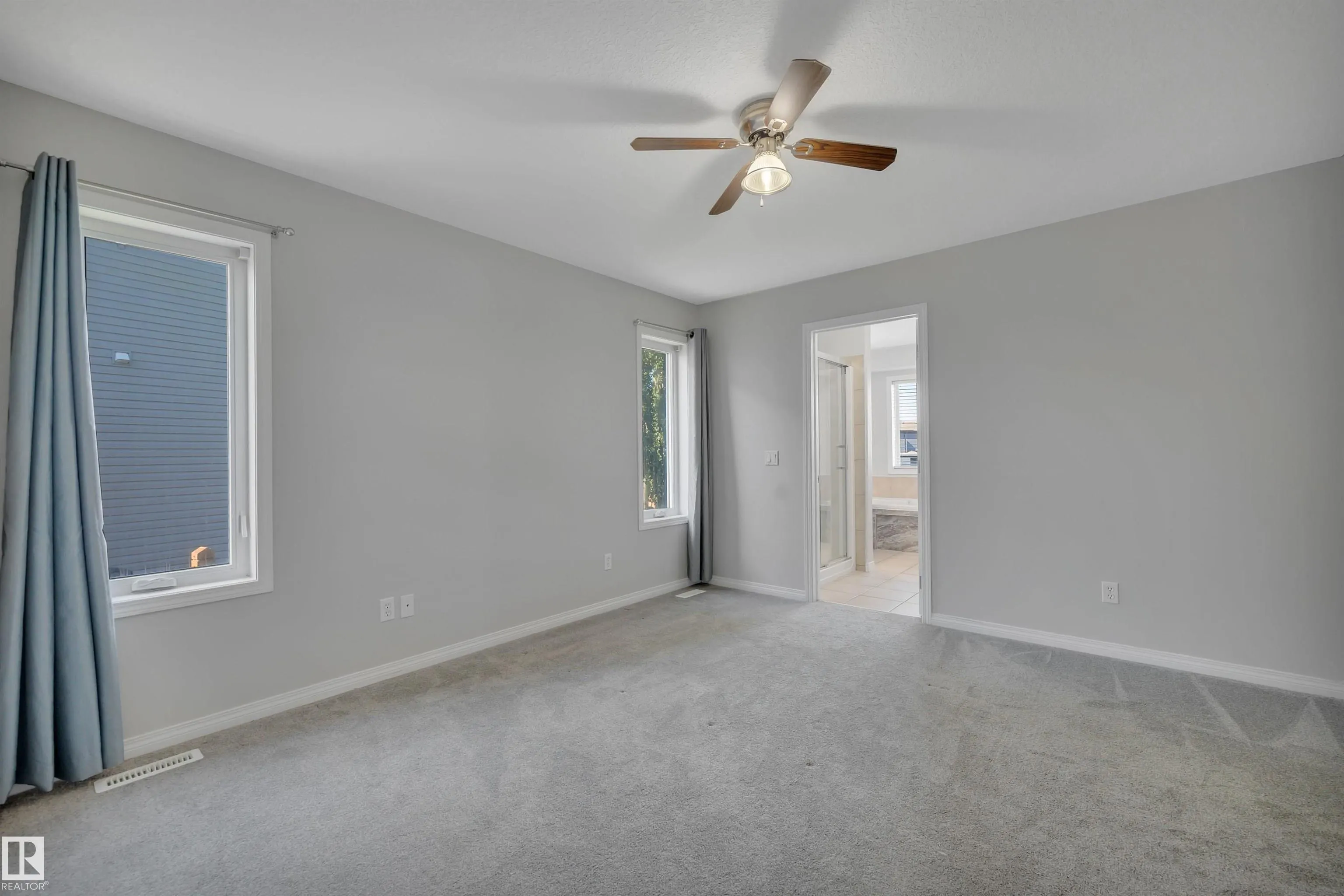42 WALTERS Place