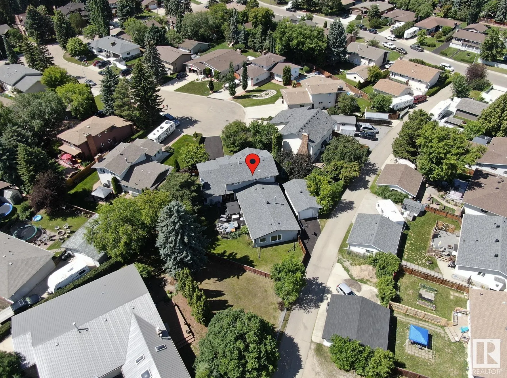 7 MARLBORO Place