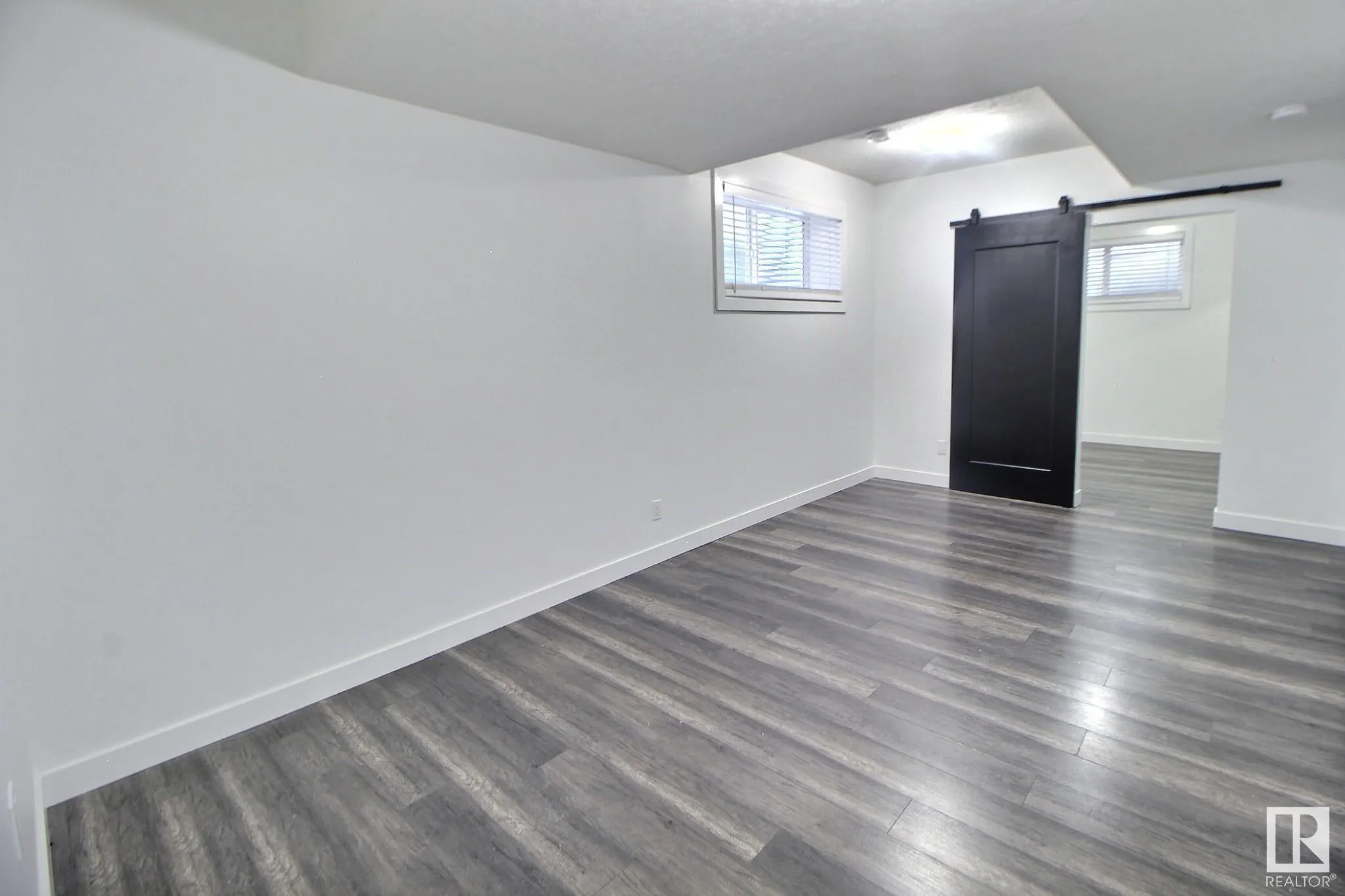 11 KENTON Way