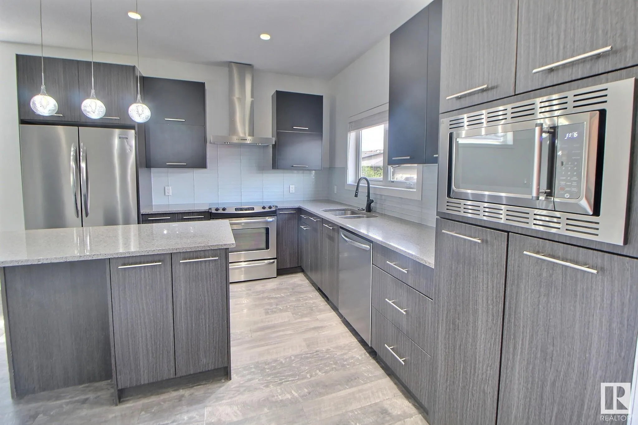 11 KENTON Way