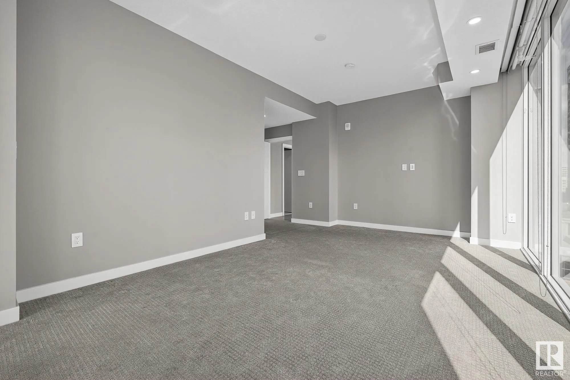 10180 103 Street