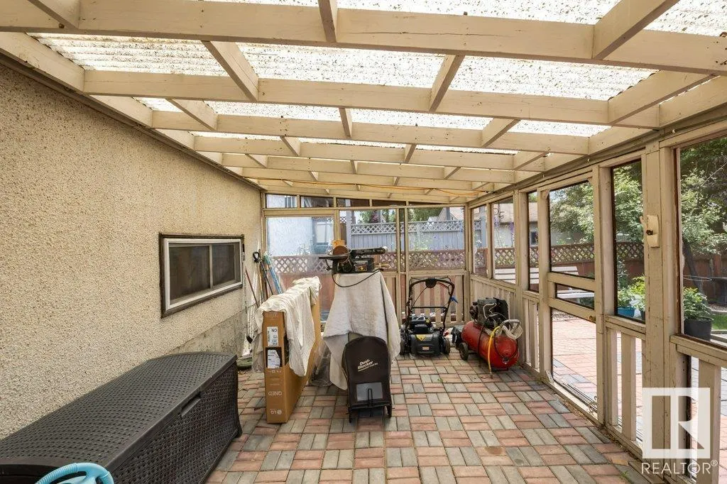 102 LAROSE Drive