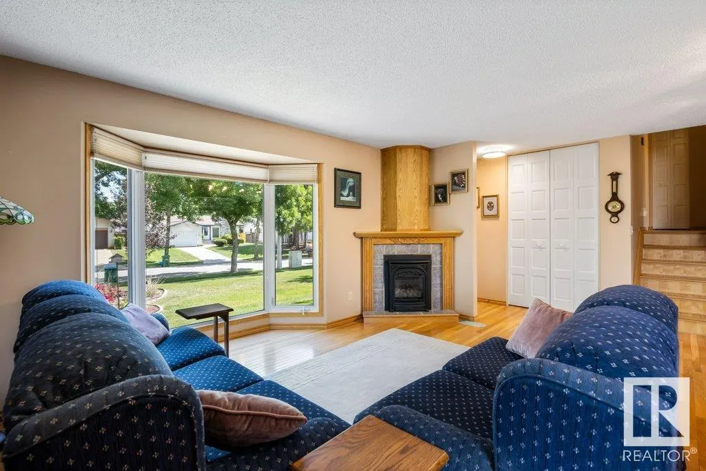 102 LAROSE Drive