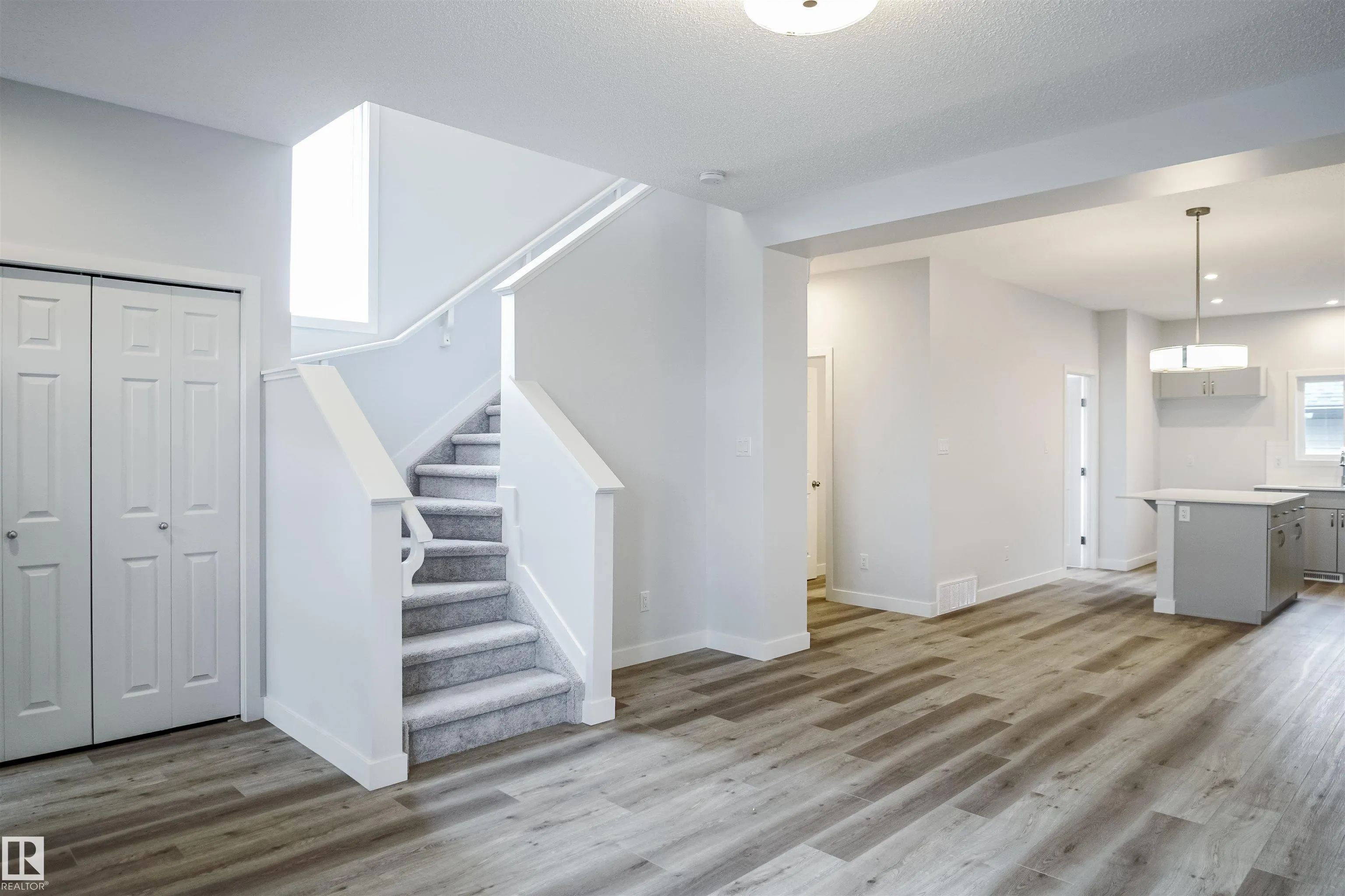 115 COPPERHAVEN Drive