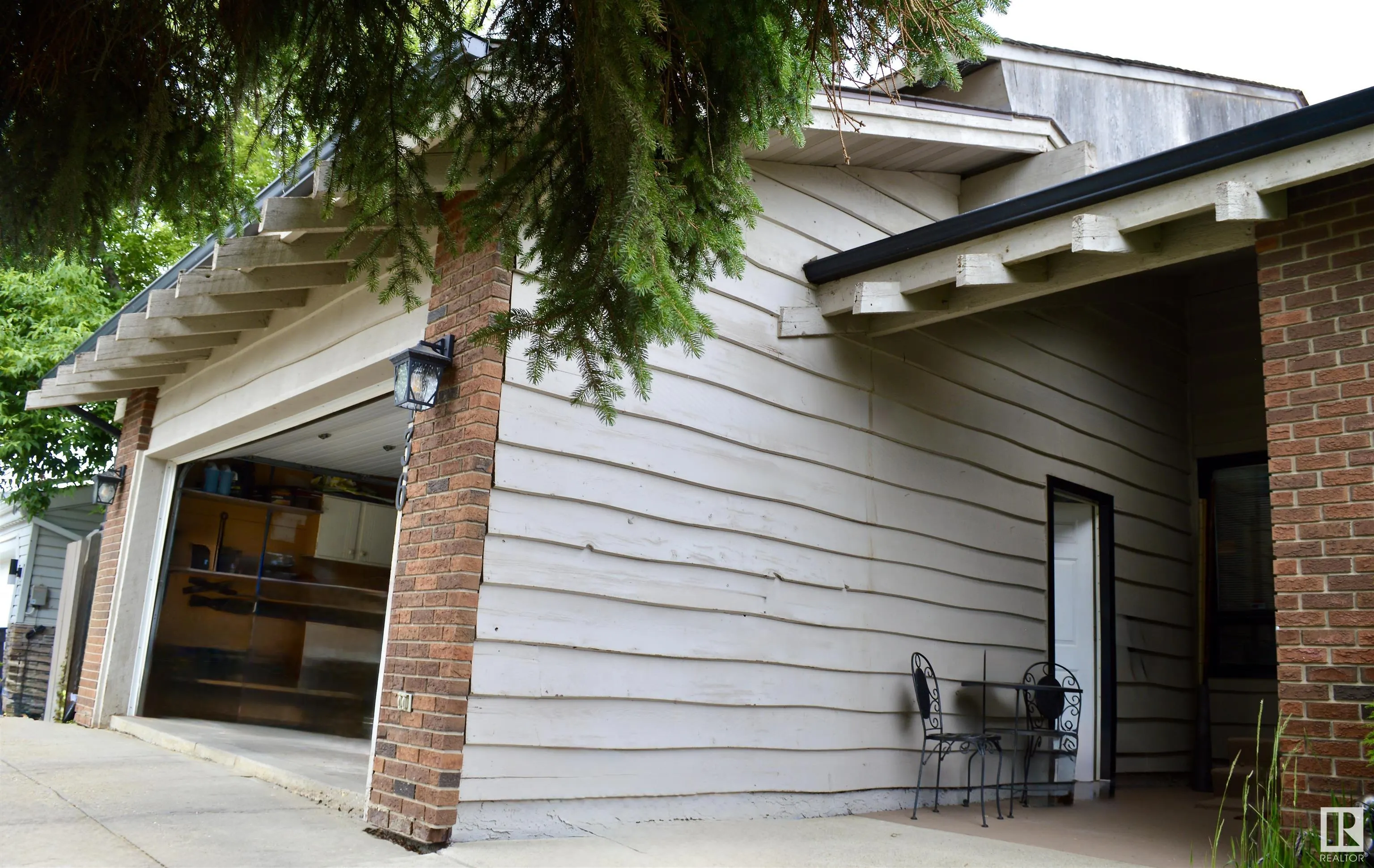 1136 PARKER Drive